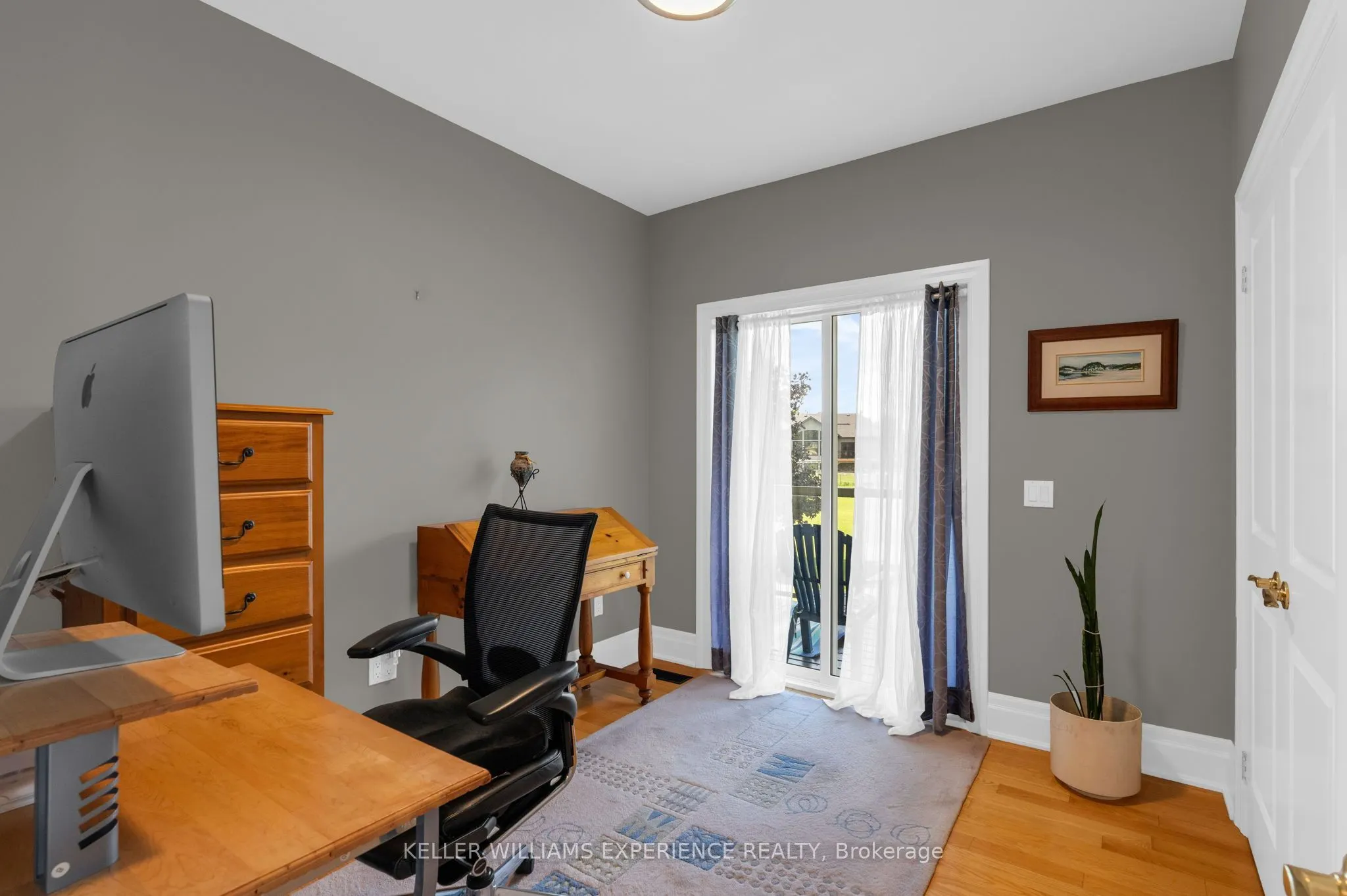 2884 Sunnydale Lane