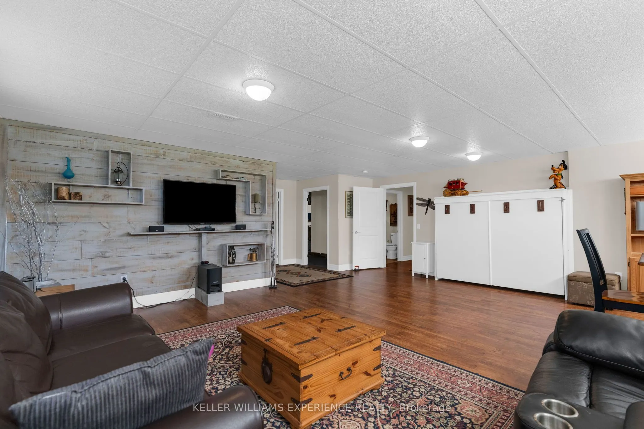 2884 Sunnydale Lane