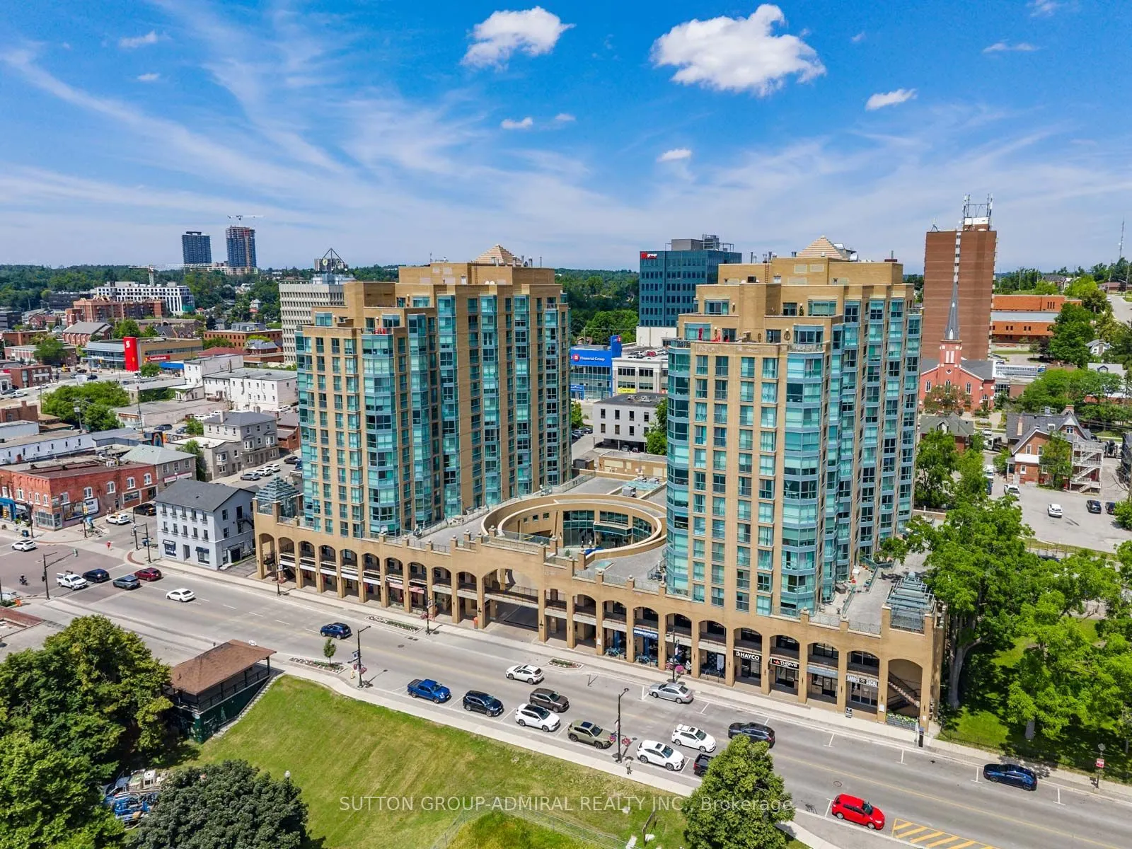 150 Dunlop Street E #902