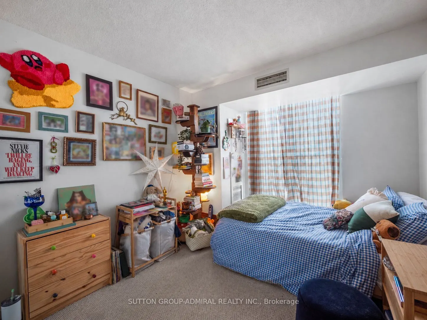 150 Dunlop Street E #902