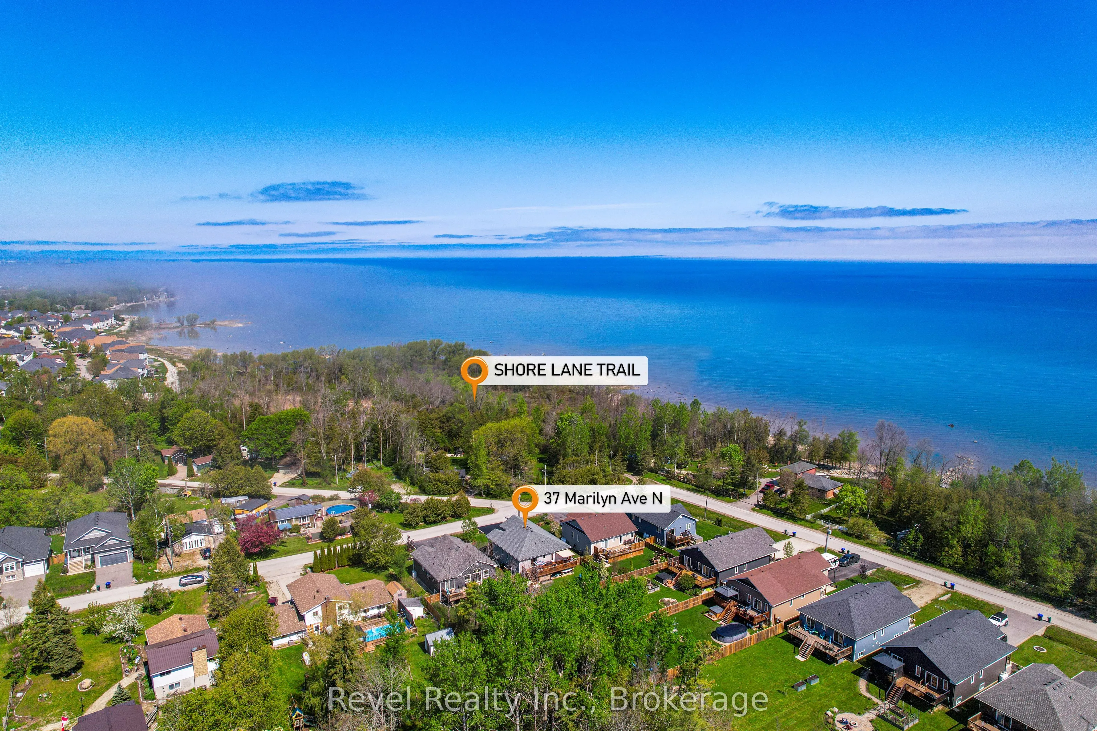 37 Marilyn Avenue N