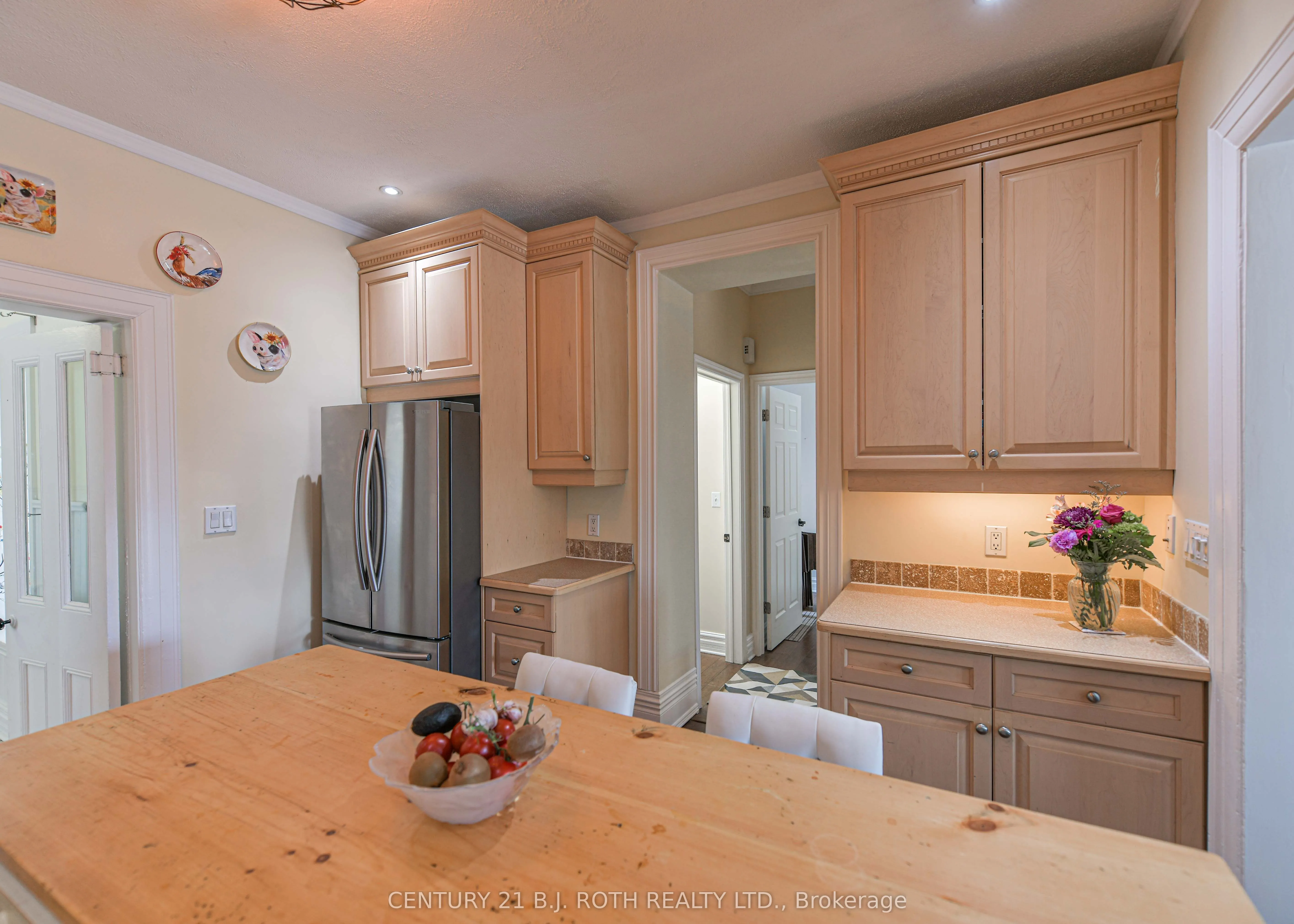 80 Coldwater Road W