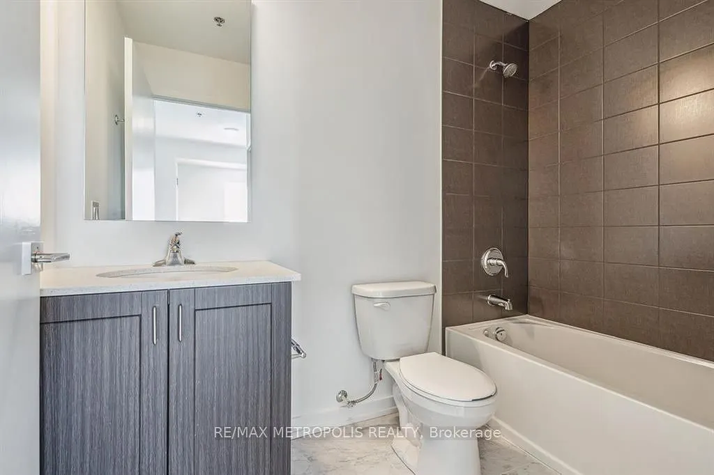 430 Essa Road #422