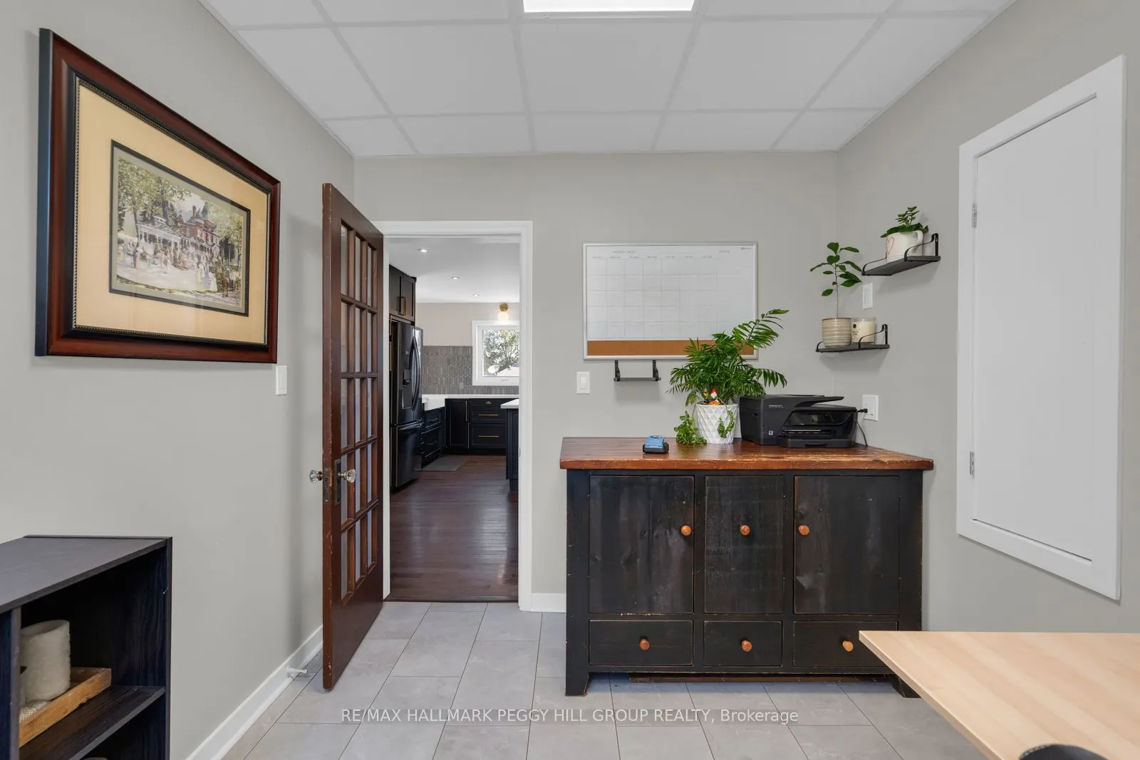 312 Lafontaine Road W