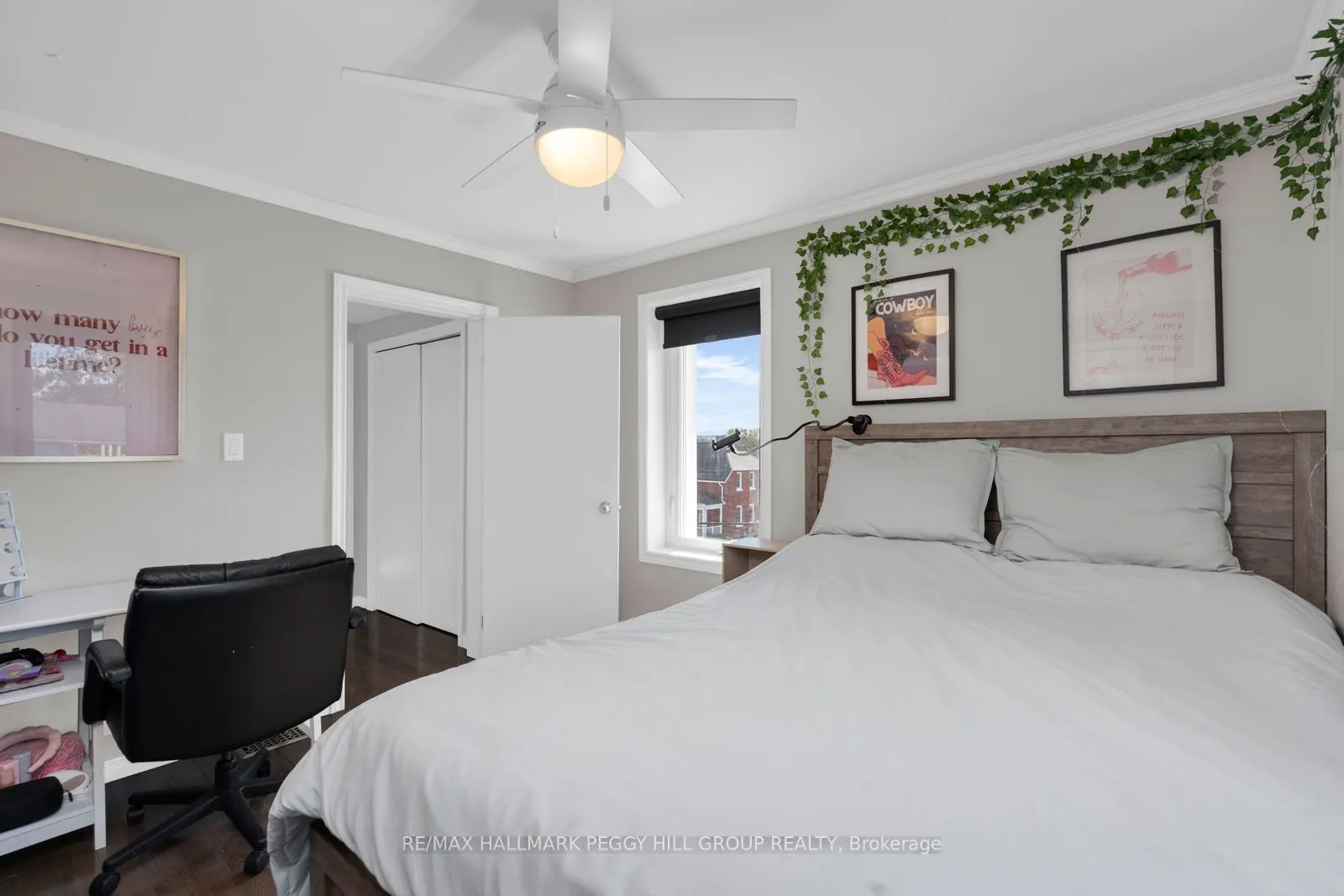 312 Lafontaine Road W
