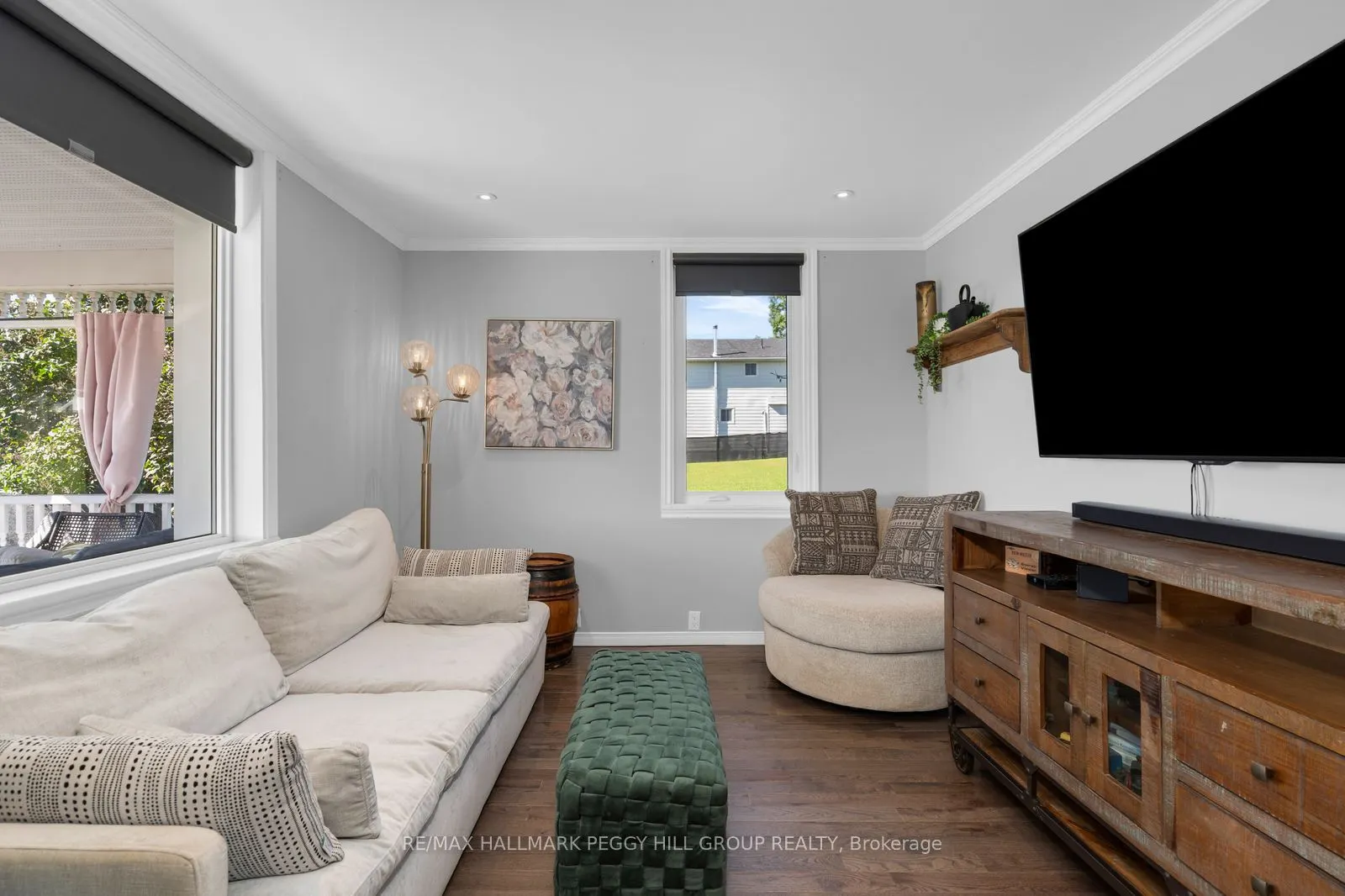 312 Lafontaine Road W
