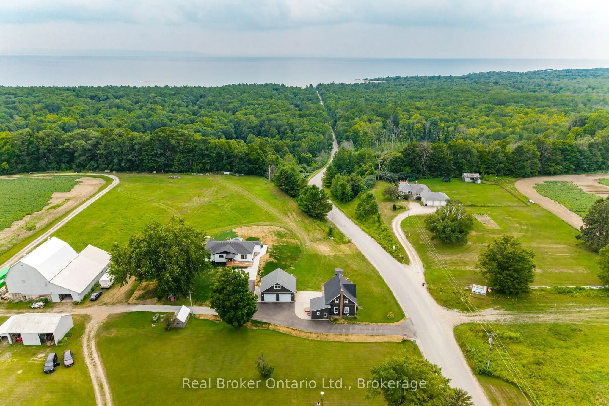 597 Lafontaine Road W