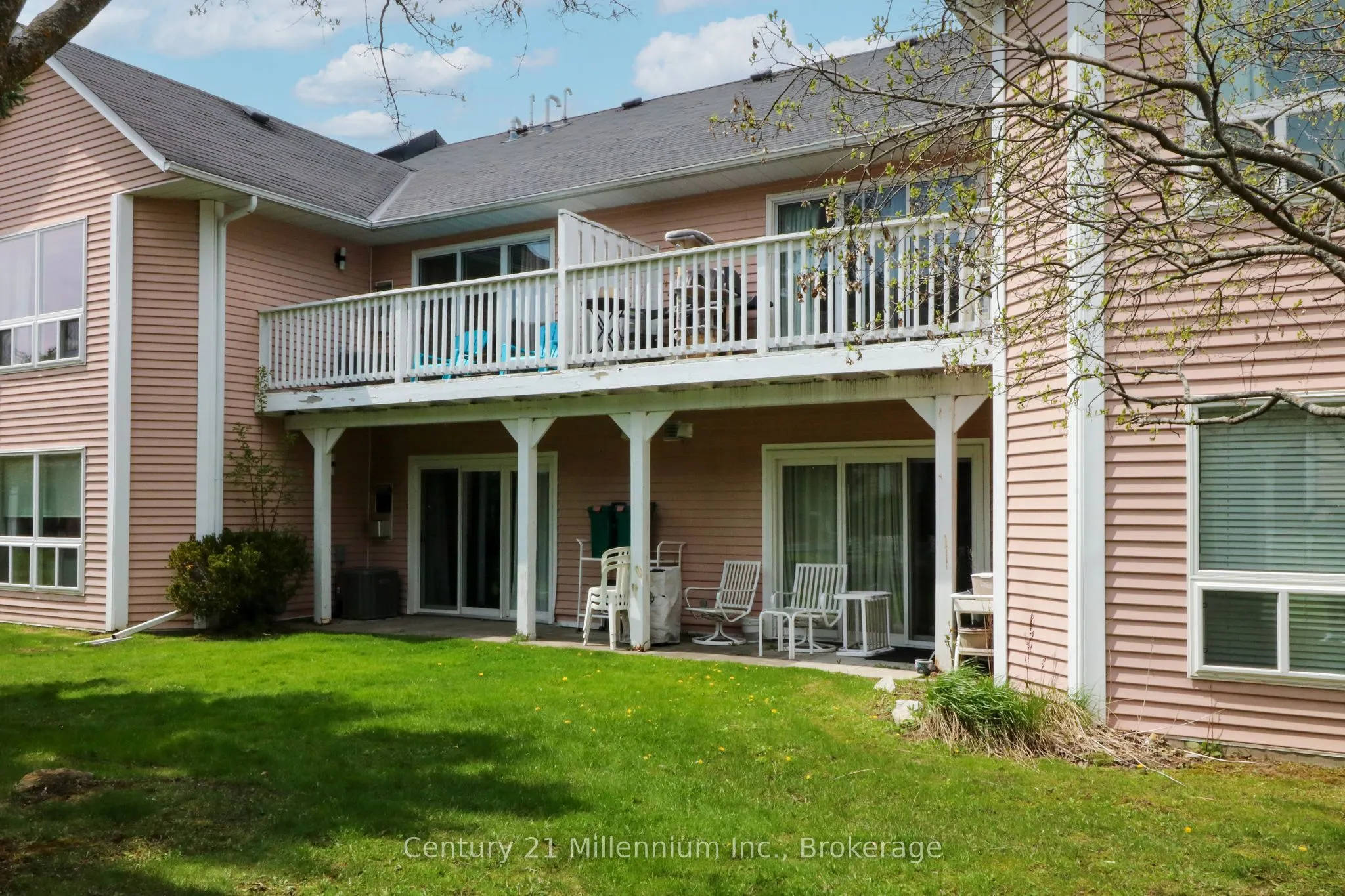 34 Dawson Drive #825