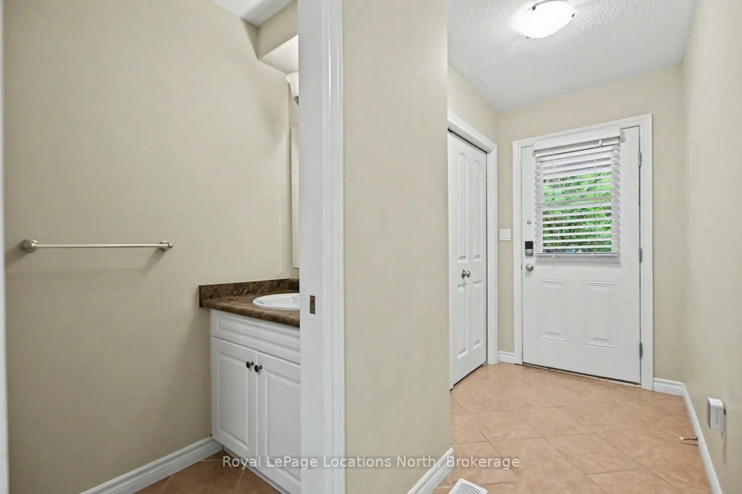 38 SILVER GLEN Boulevard #37