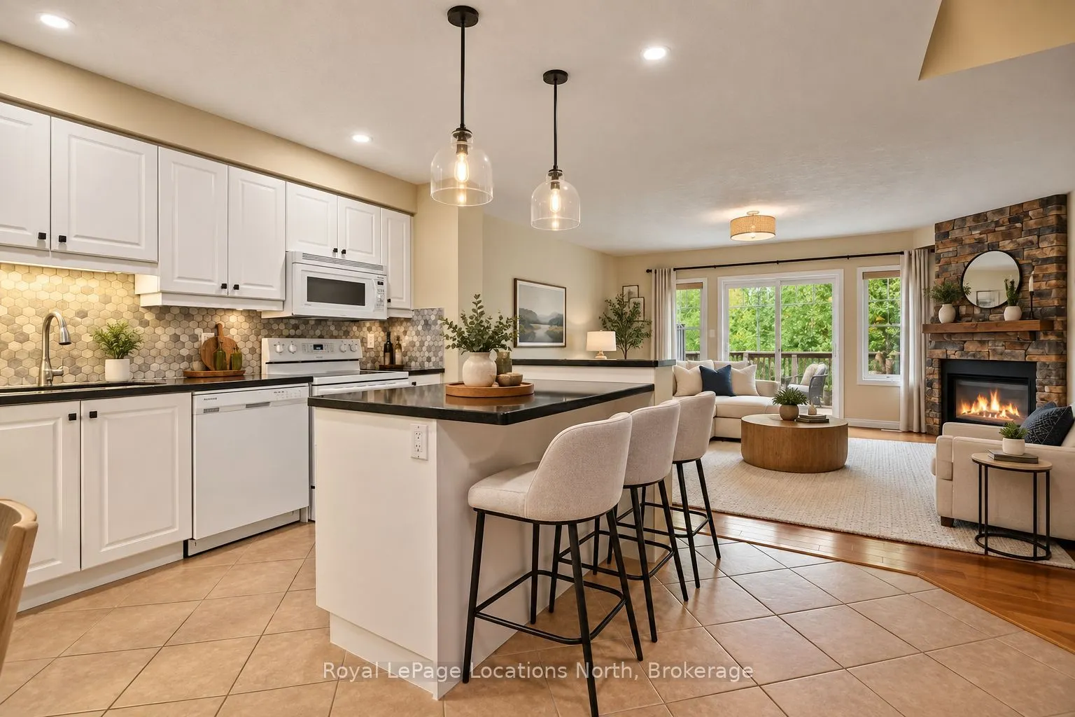 38 SILVER GLEN Boulevard #37