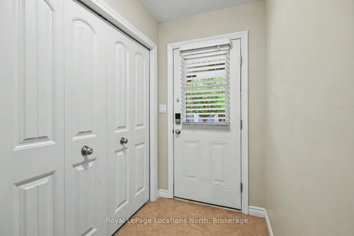 38 SILVER GLEN Boulevard #37