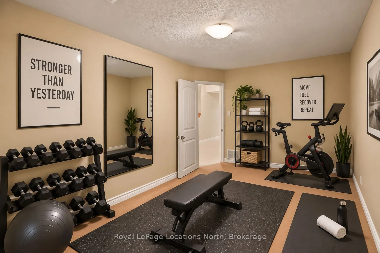 38 SILVER GLEN Boulevard #37