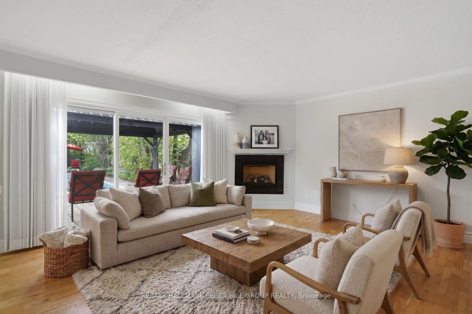 404 Manly Street