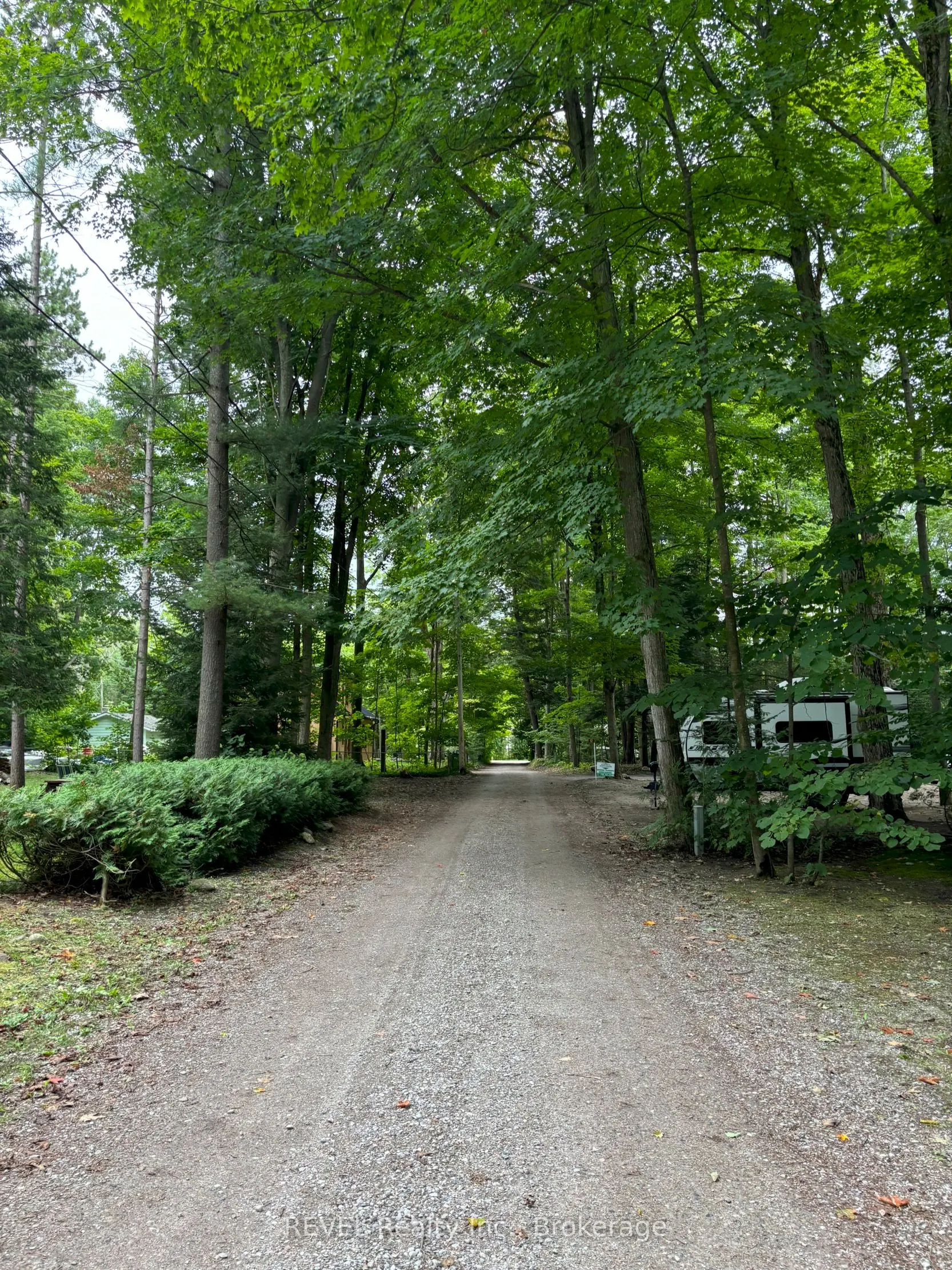 301 Concession 11 Road W