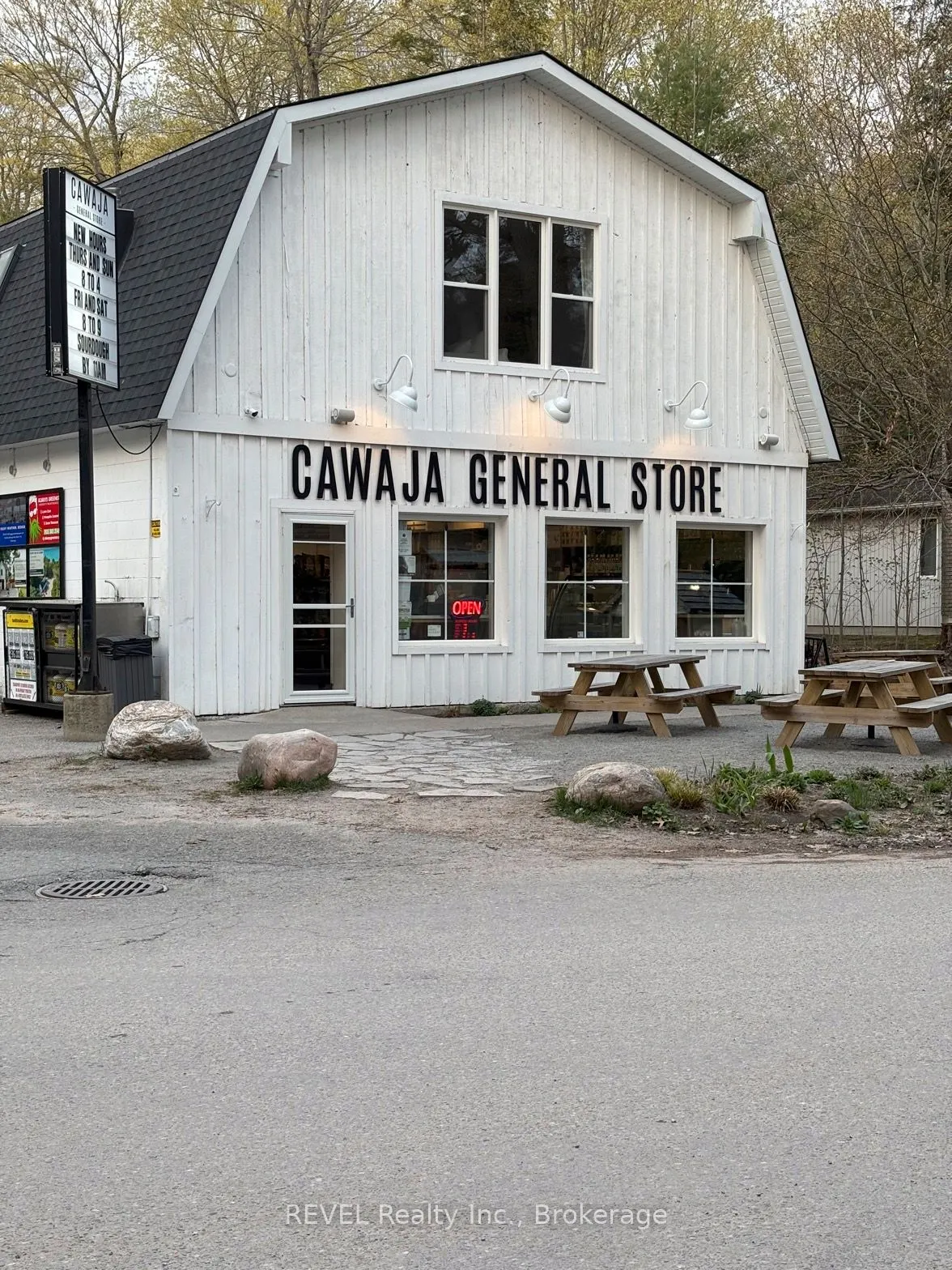 301 Concession 11 Road W