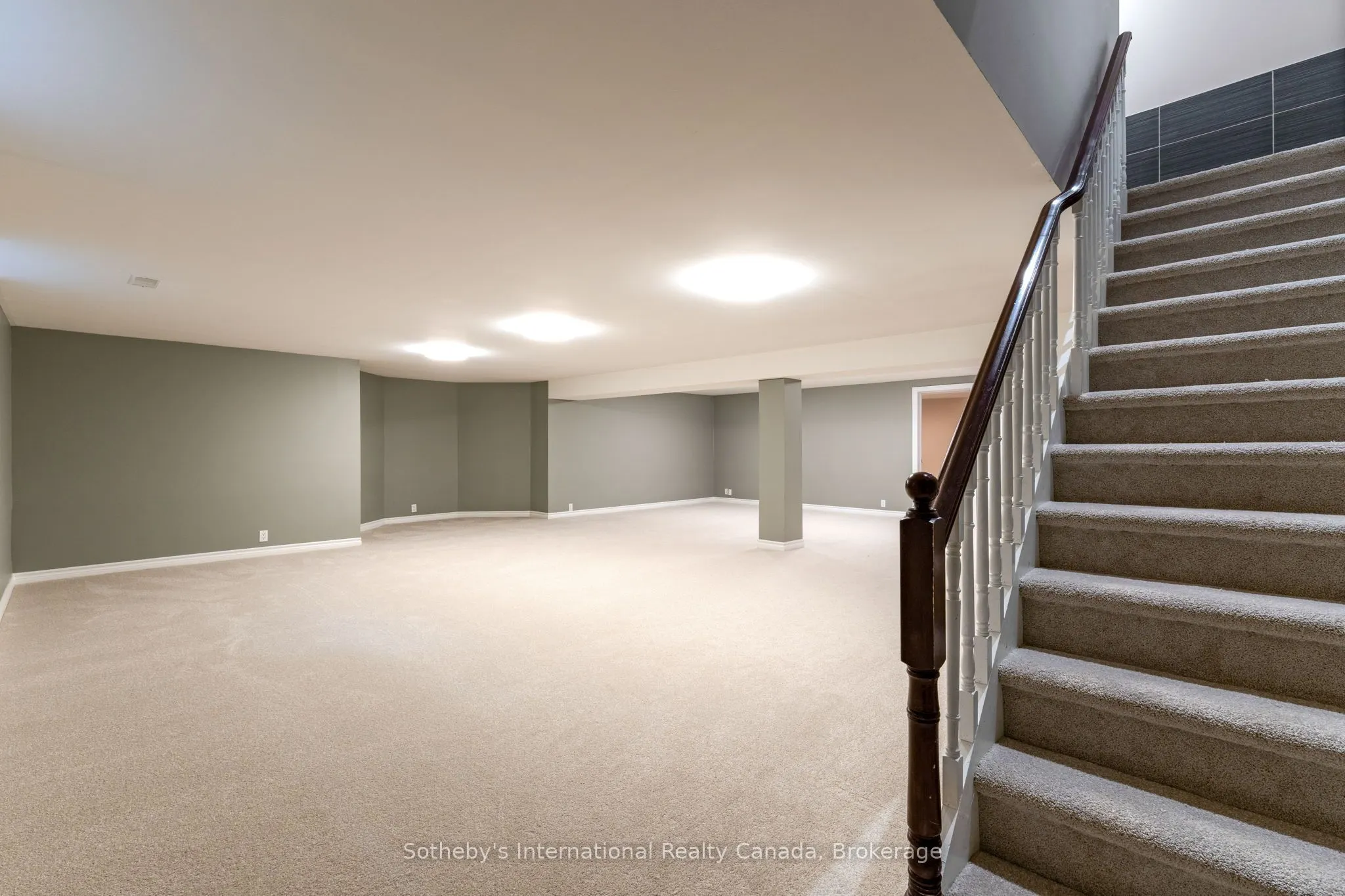 75 Edward Street E