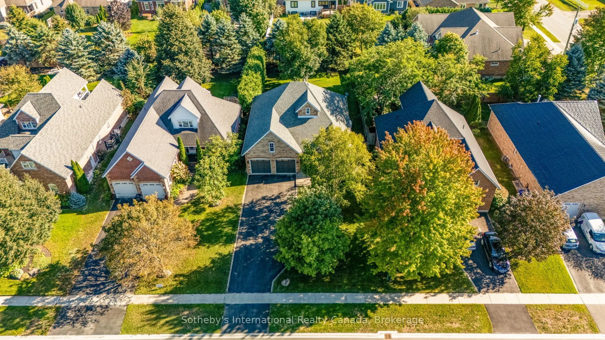 75 Edward Street E