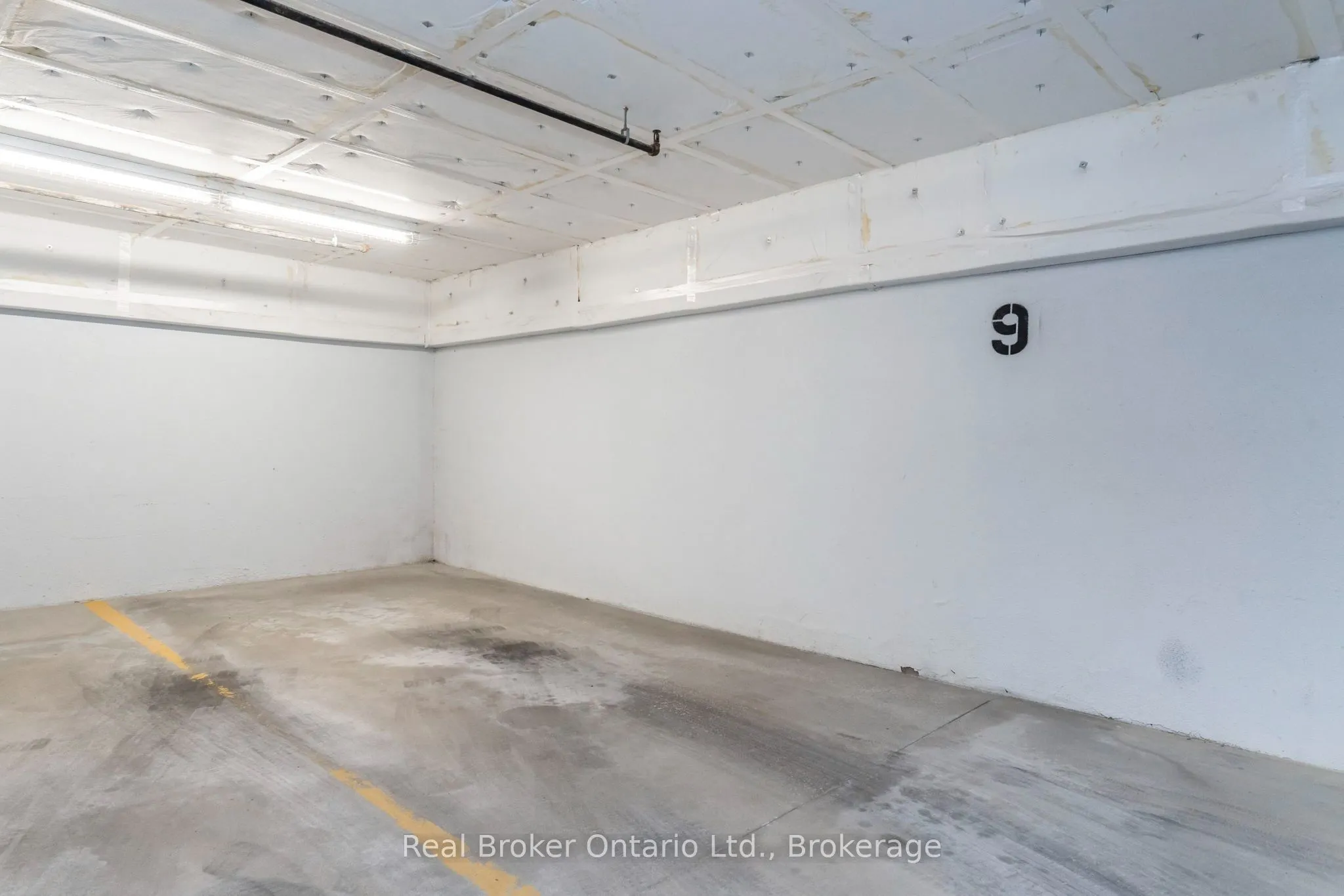 4 Beck Boulevard #302