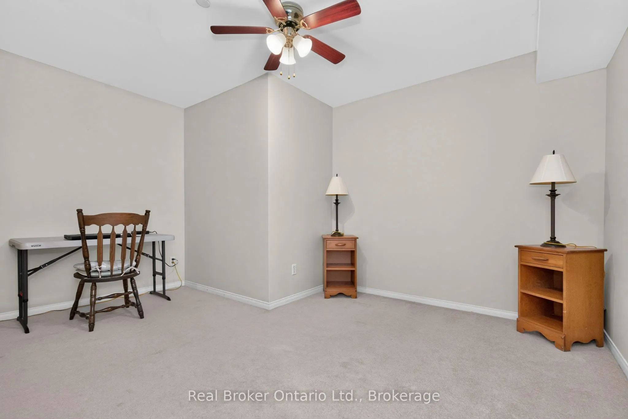 4 Beck Boulevard #302