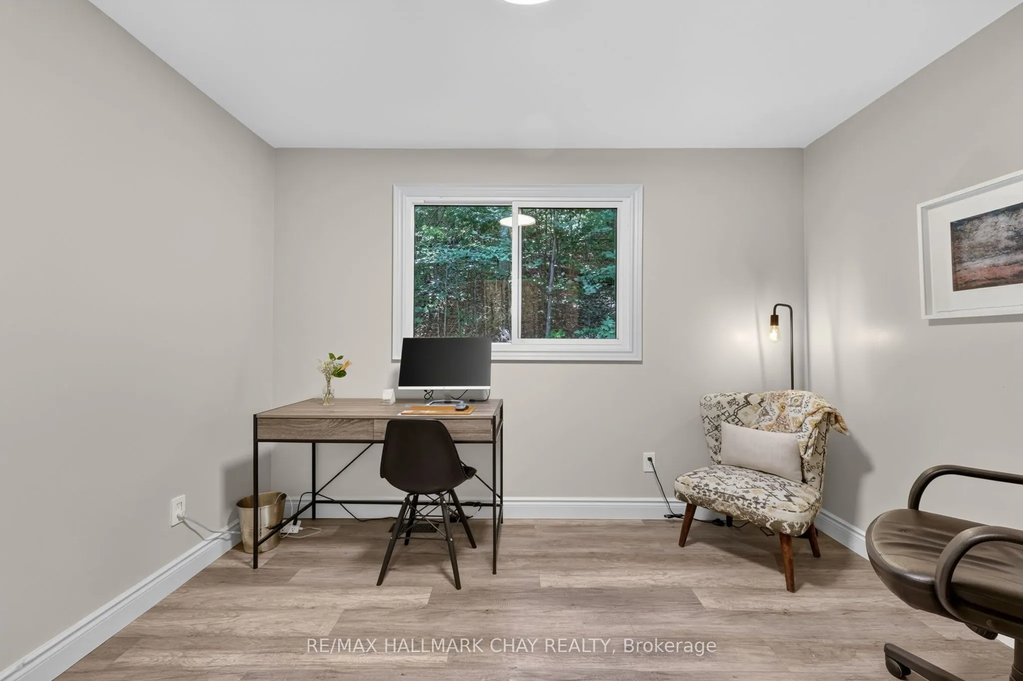 23 ALGONQUIN Trail