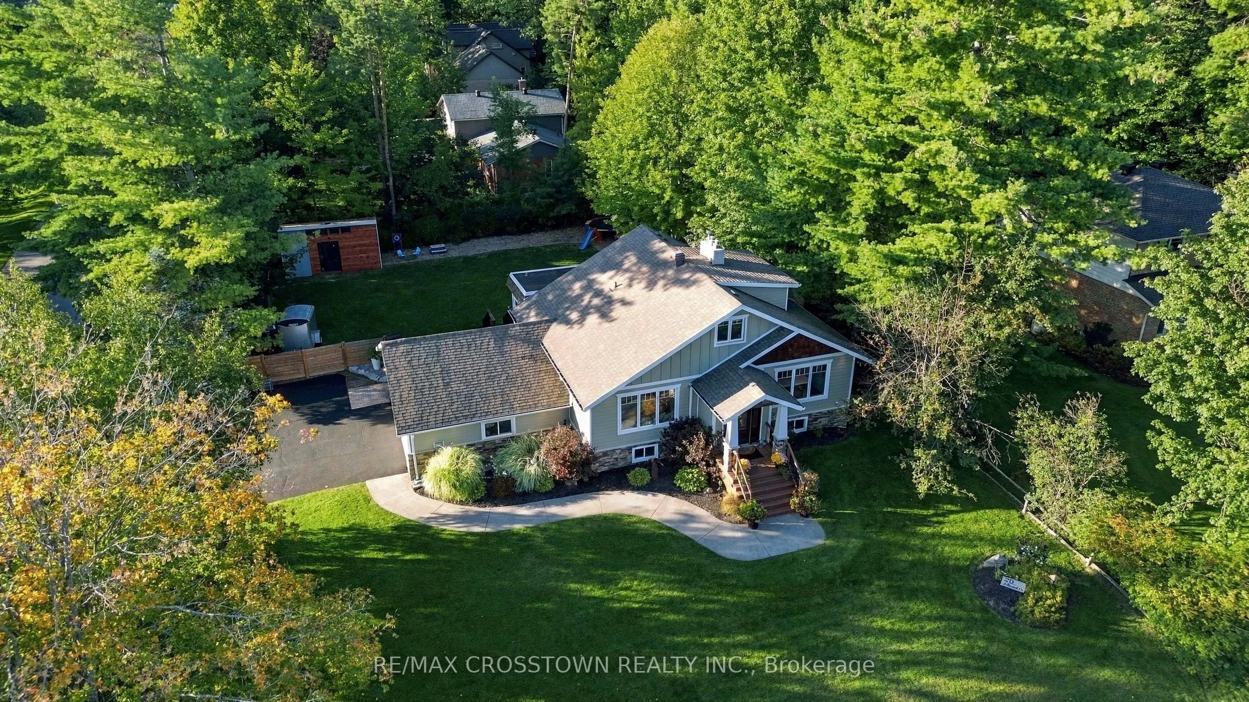 20 IDLEWOOD Drive