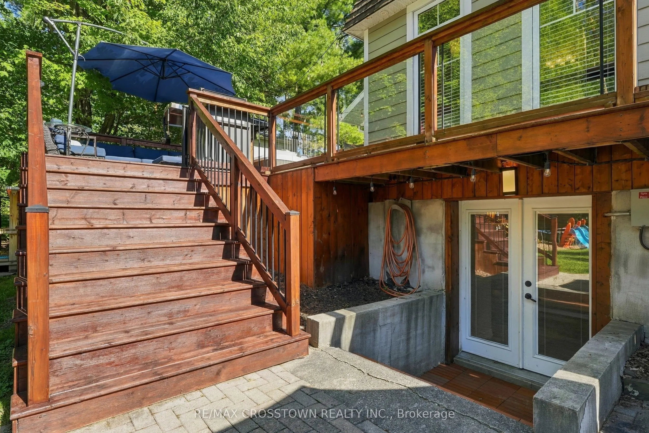 20 IDLEWOOD Drive