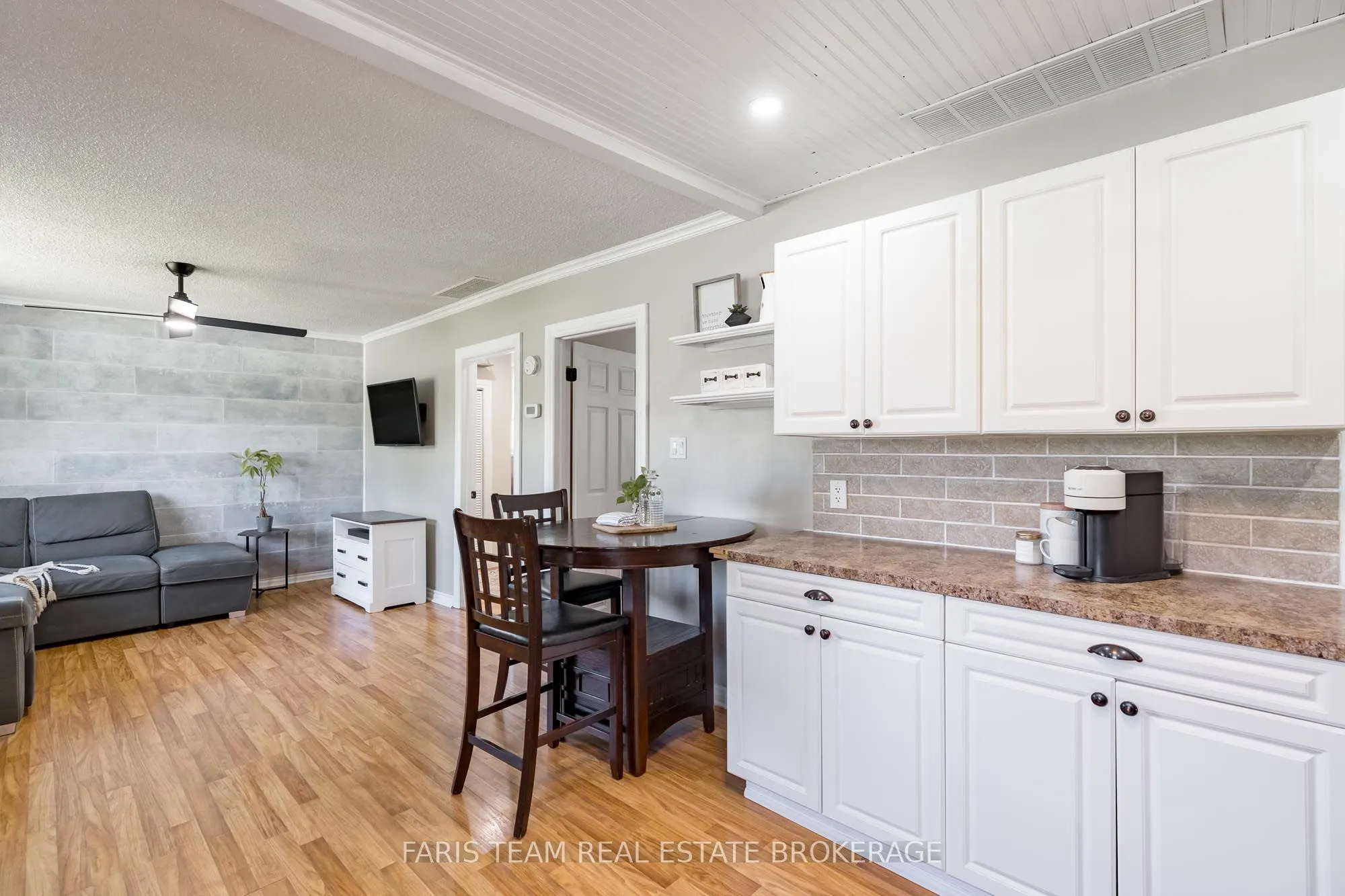 2721 Cumberland Road