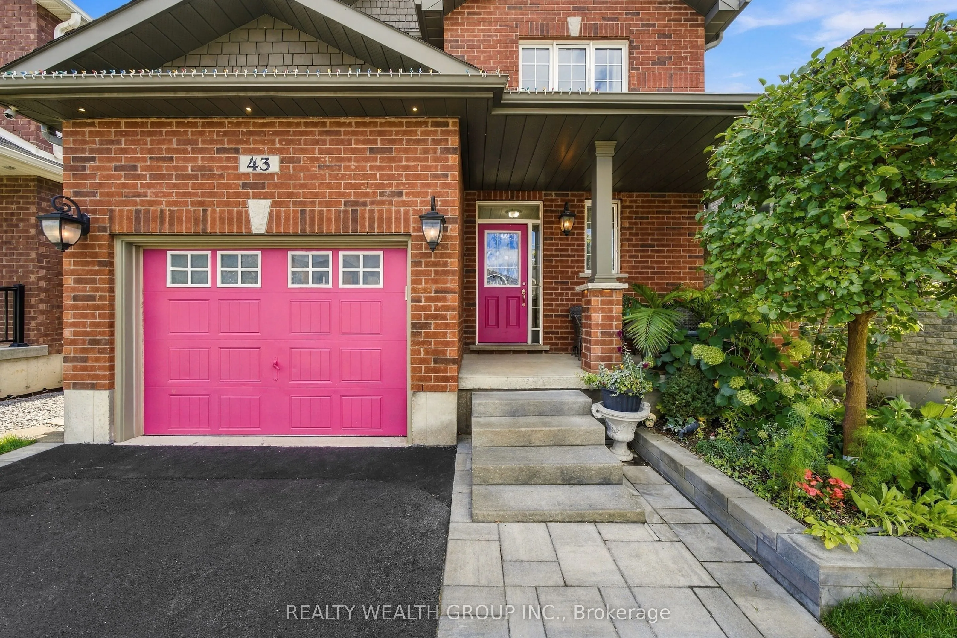 43 Booth Lane