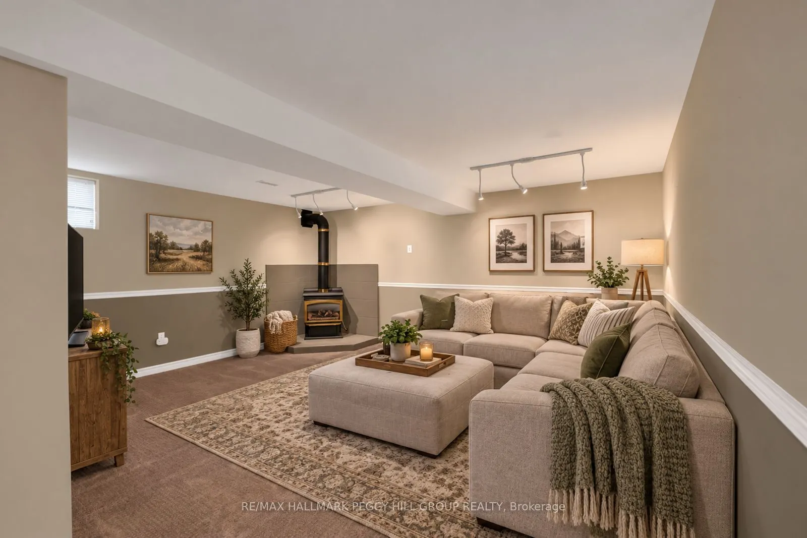 2 Brown Wood Drive