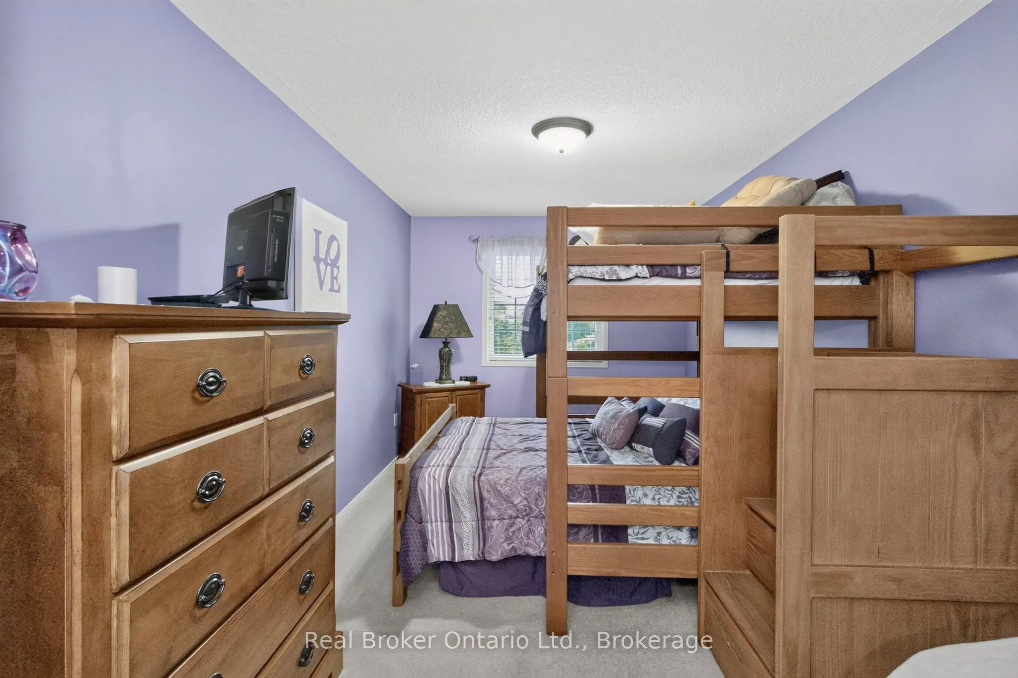 140 Southwinds Crescent