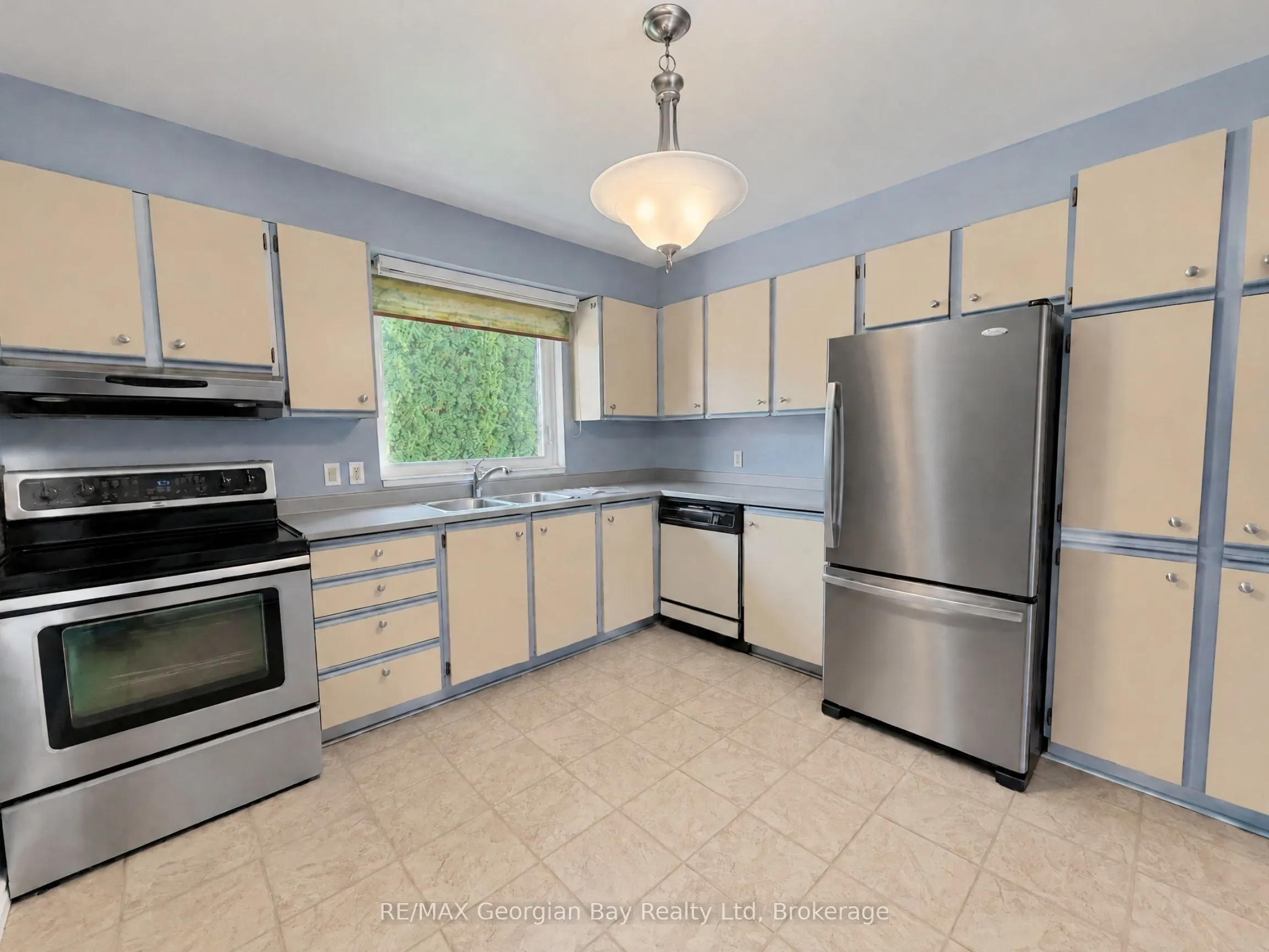 696 KING Street #56