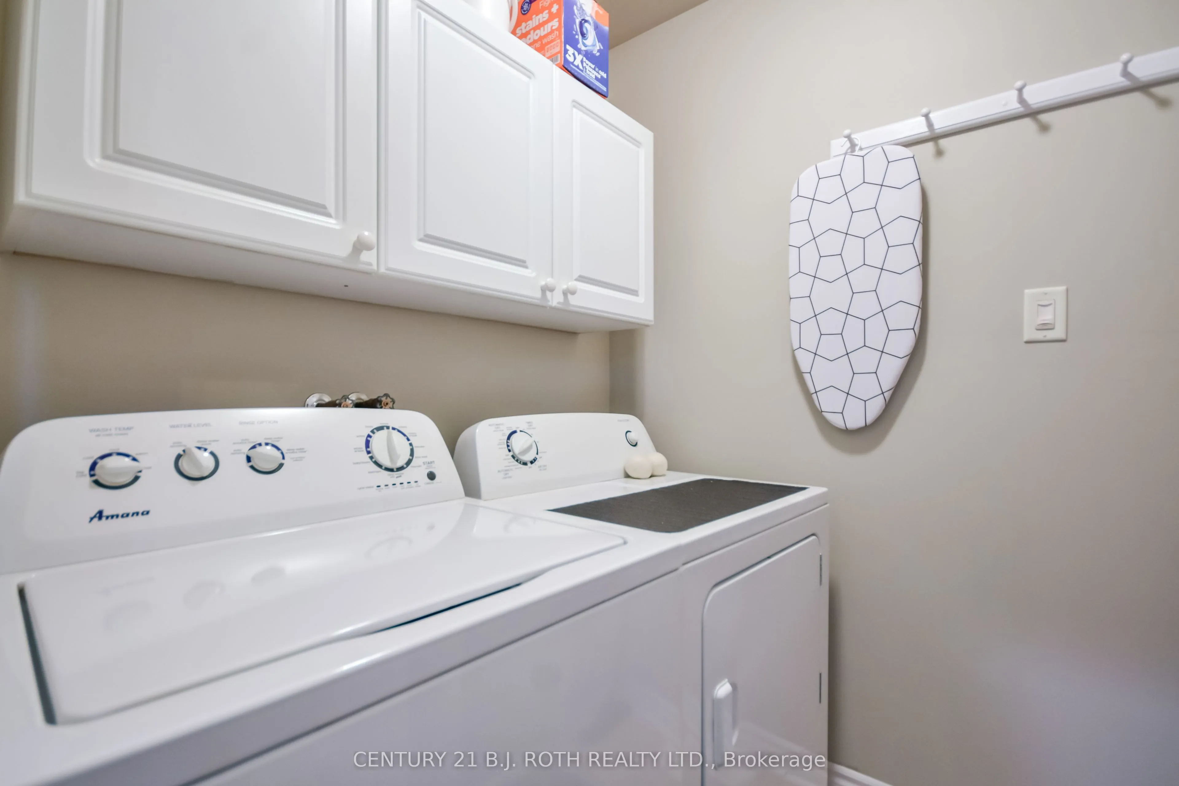 1 SILVERSANDS Crescent
