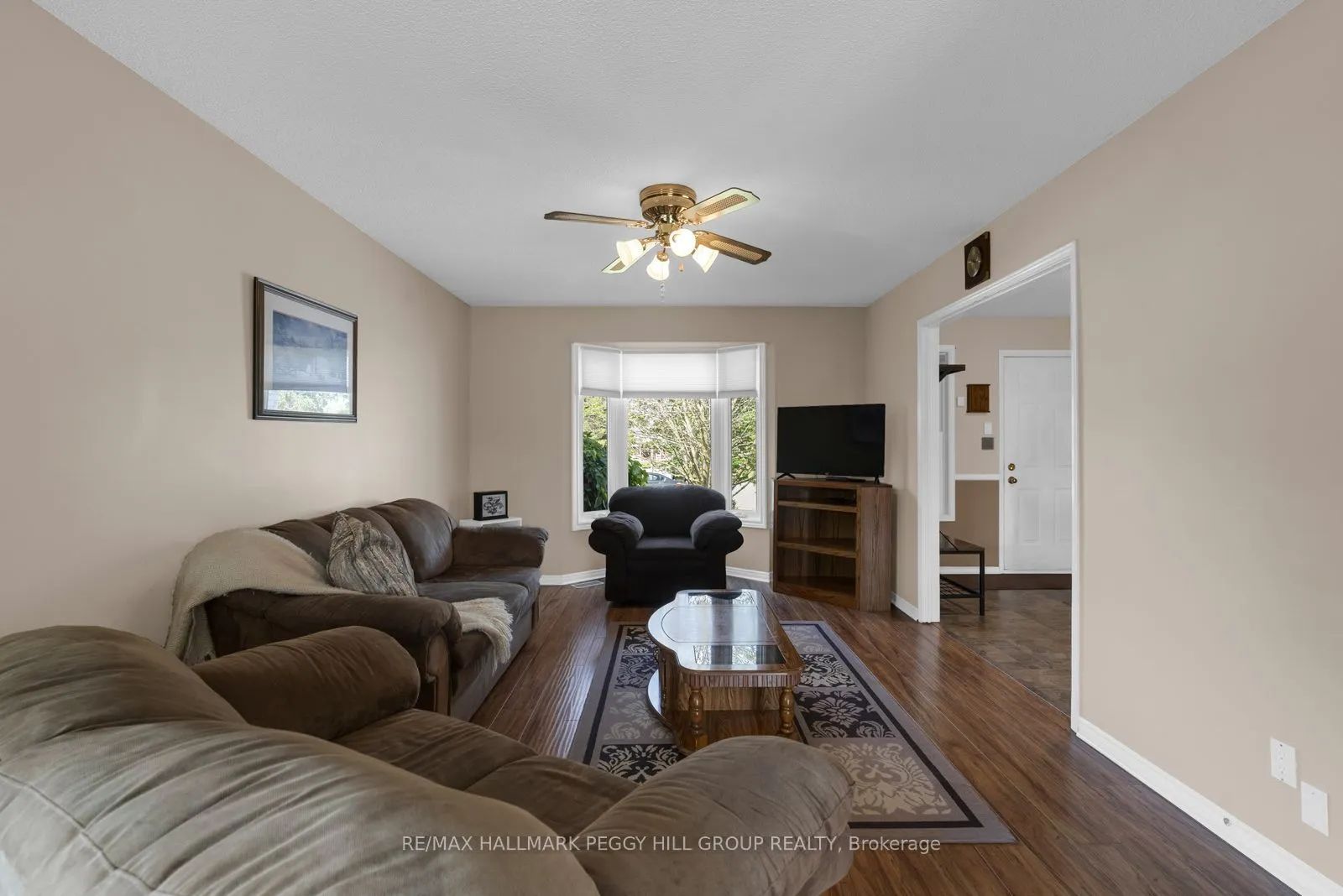 5 Allan Court