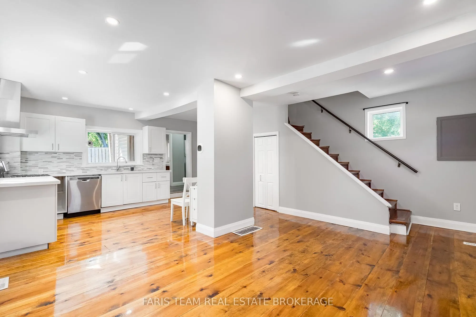 277 Gloucester Street