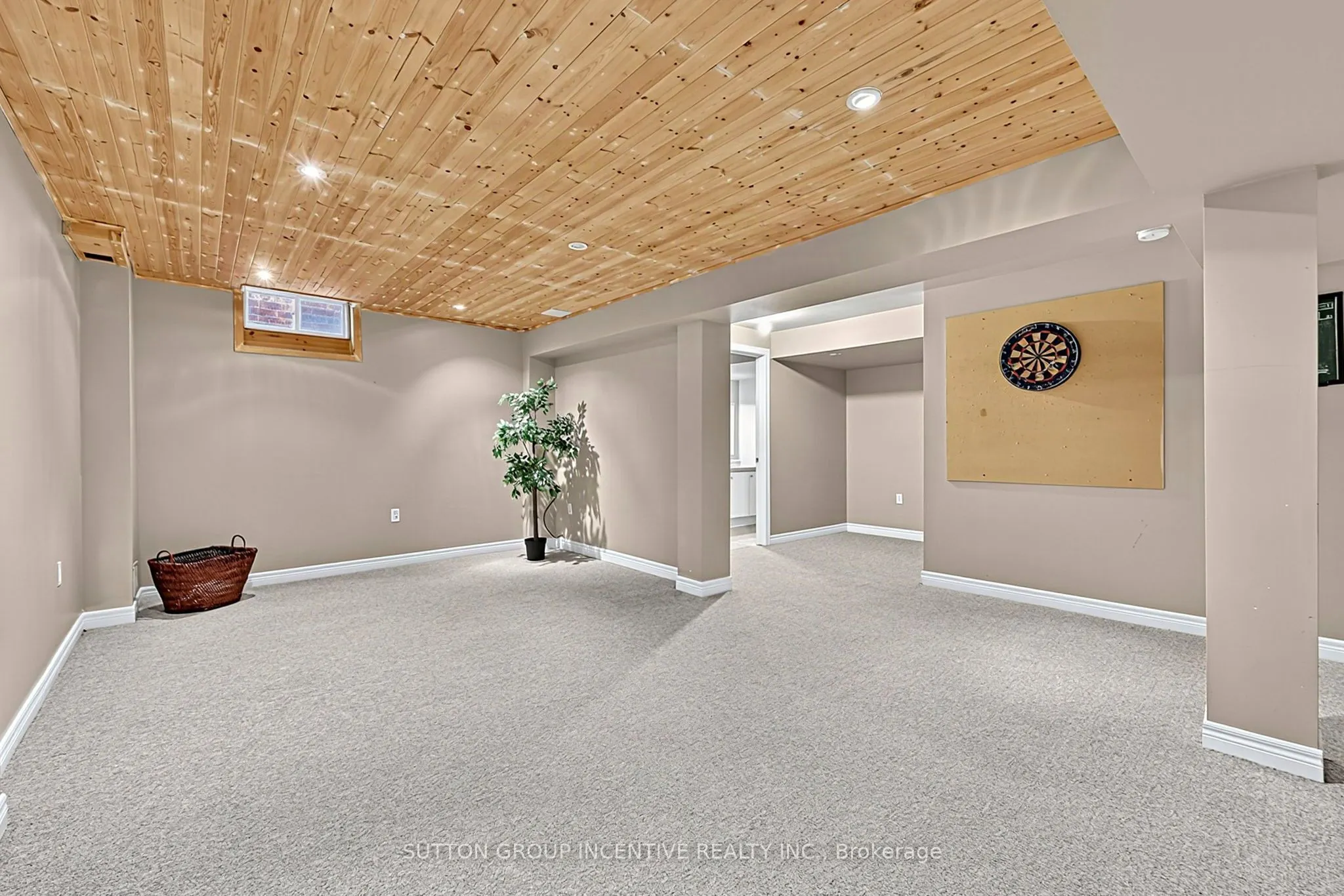 23 Prince Of Wales Drive