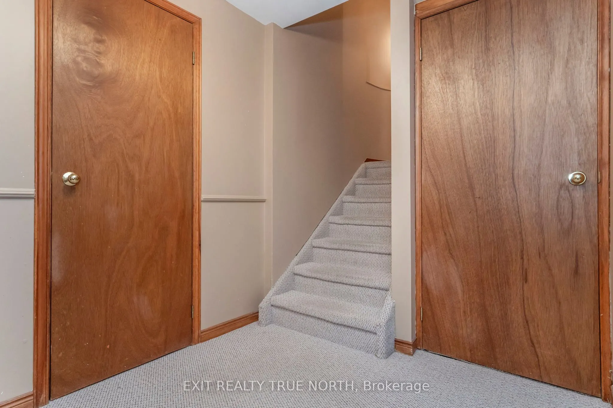 14 Rosewood Avenue