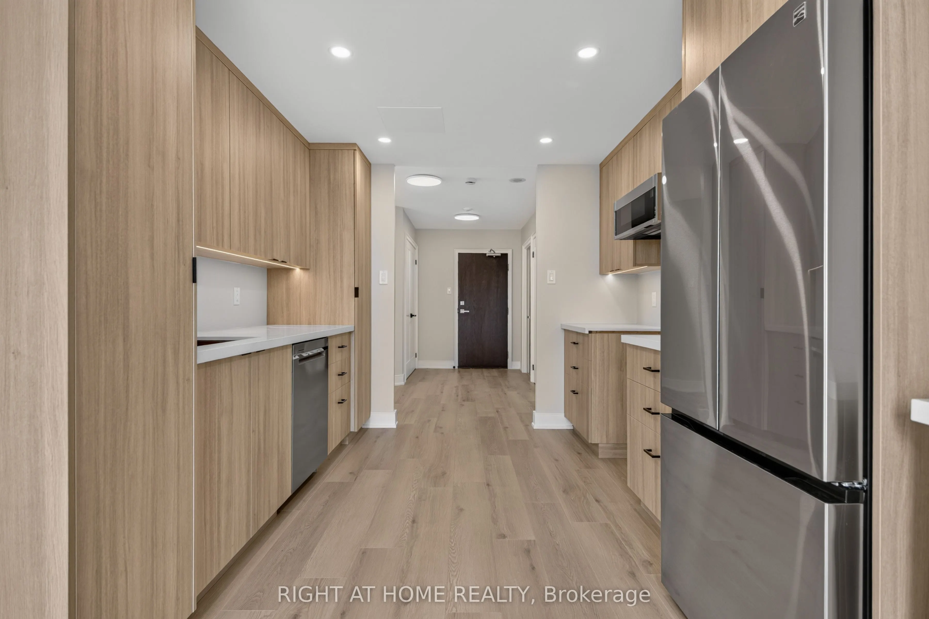 65 Ellen Street #1402