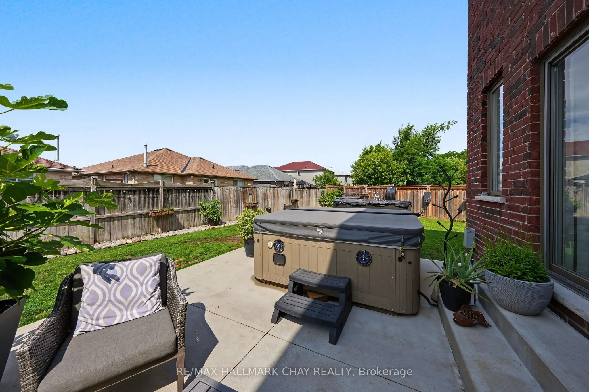 36 Lowry Court
