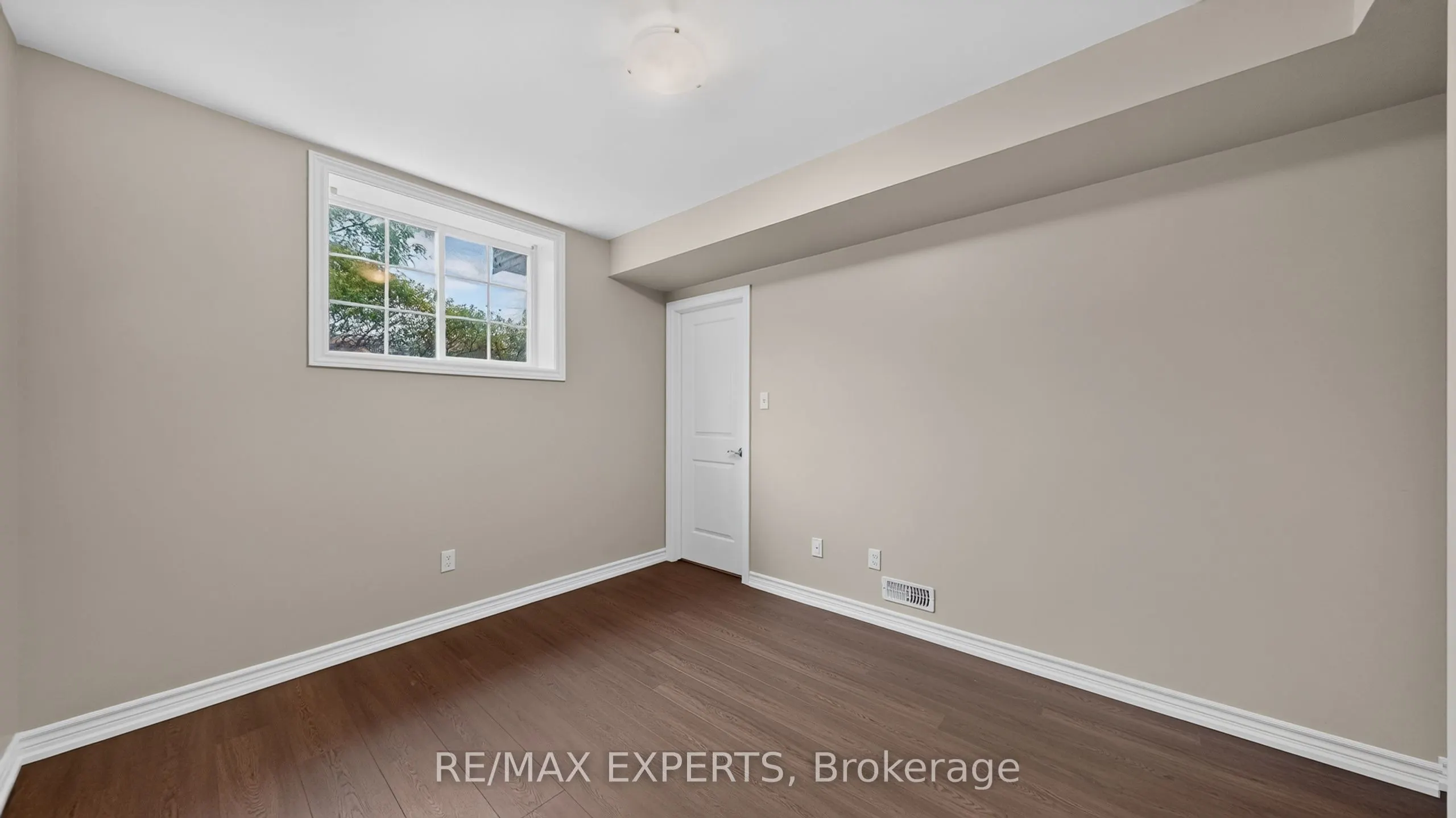 246 Penetanguishene Road #13