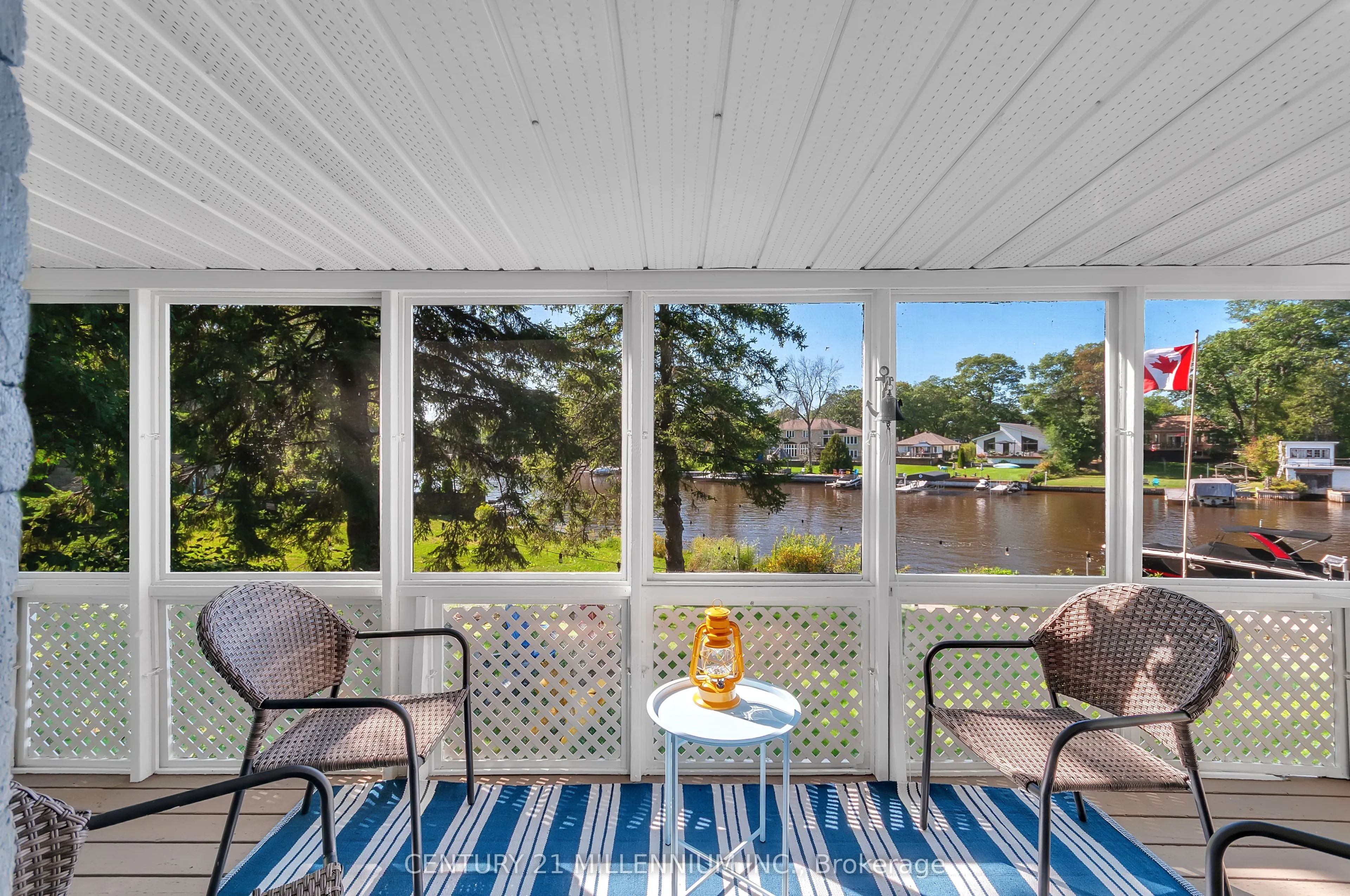 68 Edgewater Road