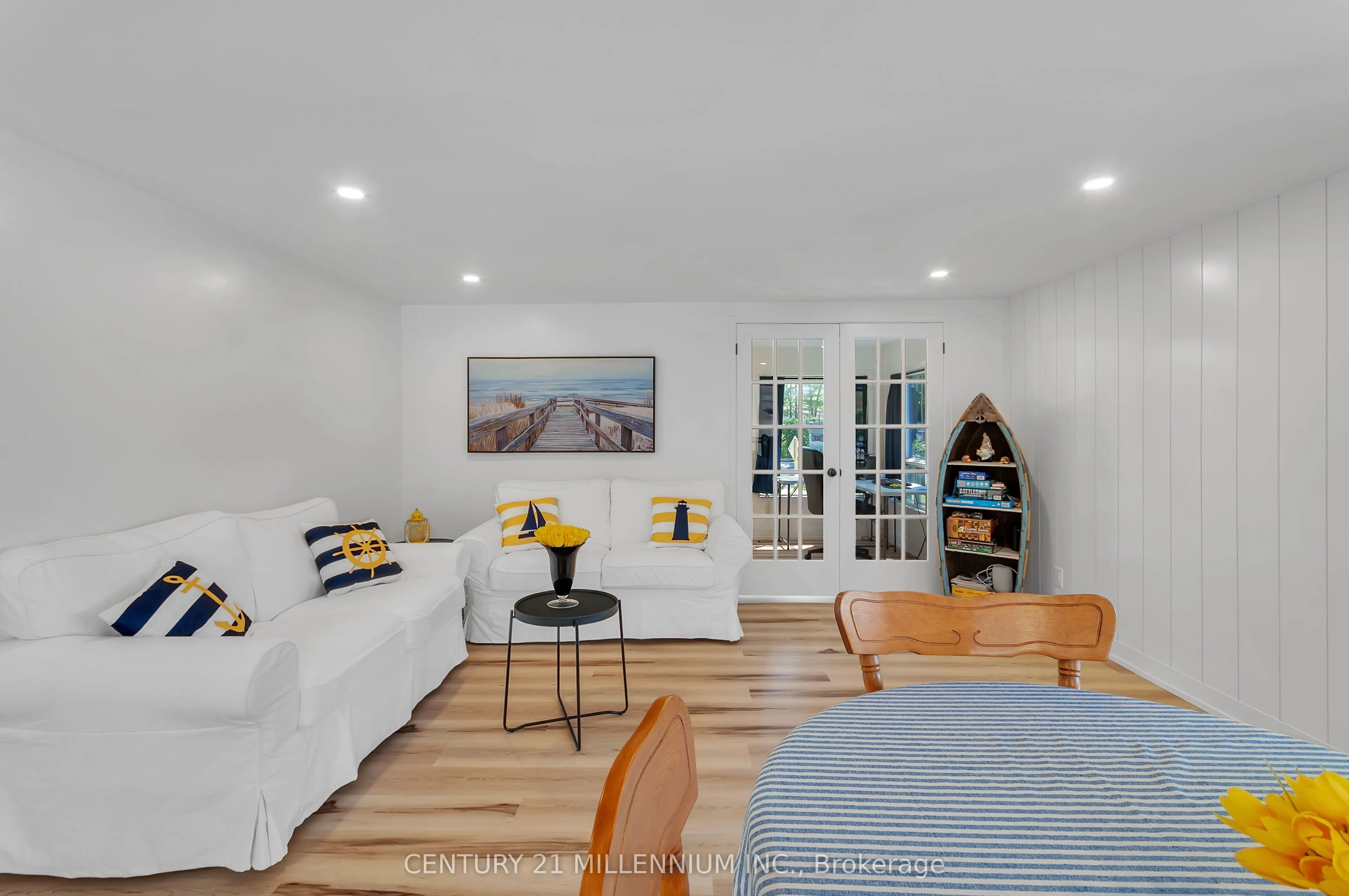 68 Edgewater Road