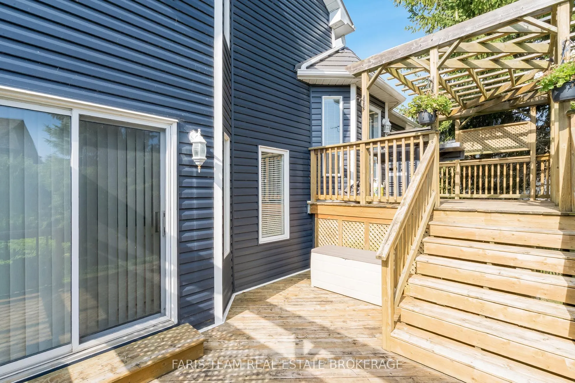 68 Trott Boulevard