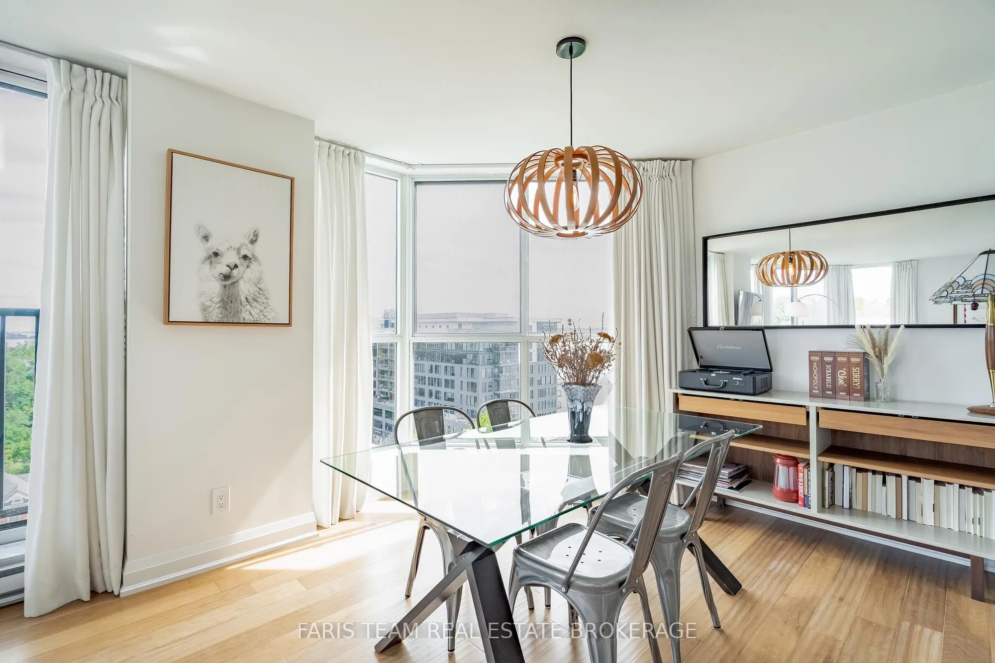 150 Dunlop Street E #1011
