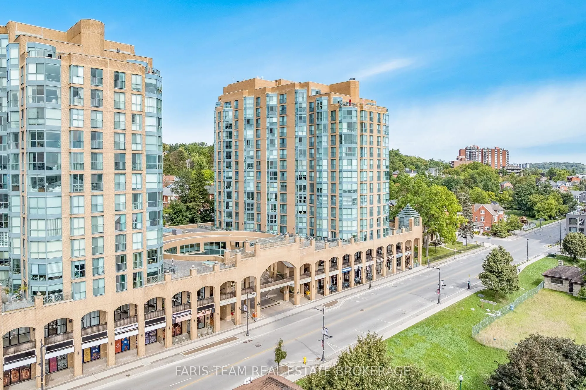 150 Dunlop Street E #1011