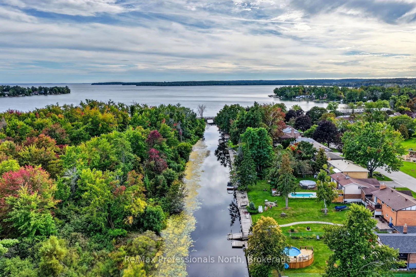 25 Lankin Boulevard