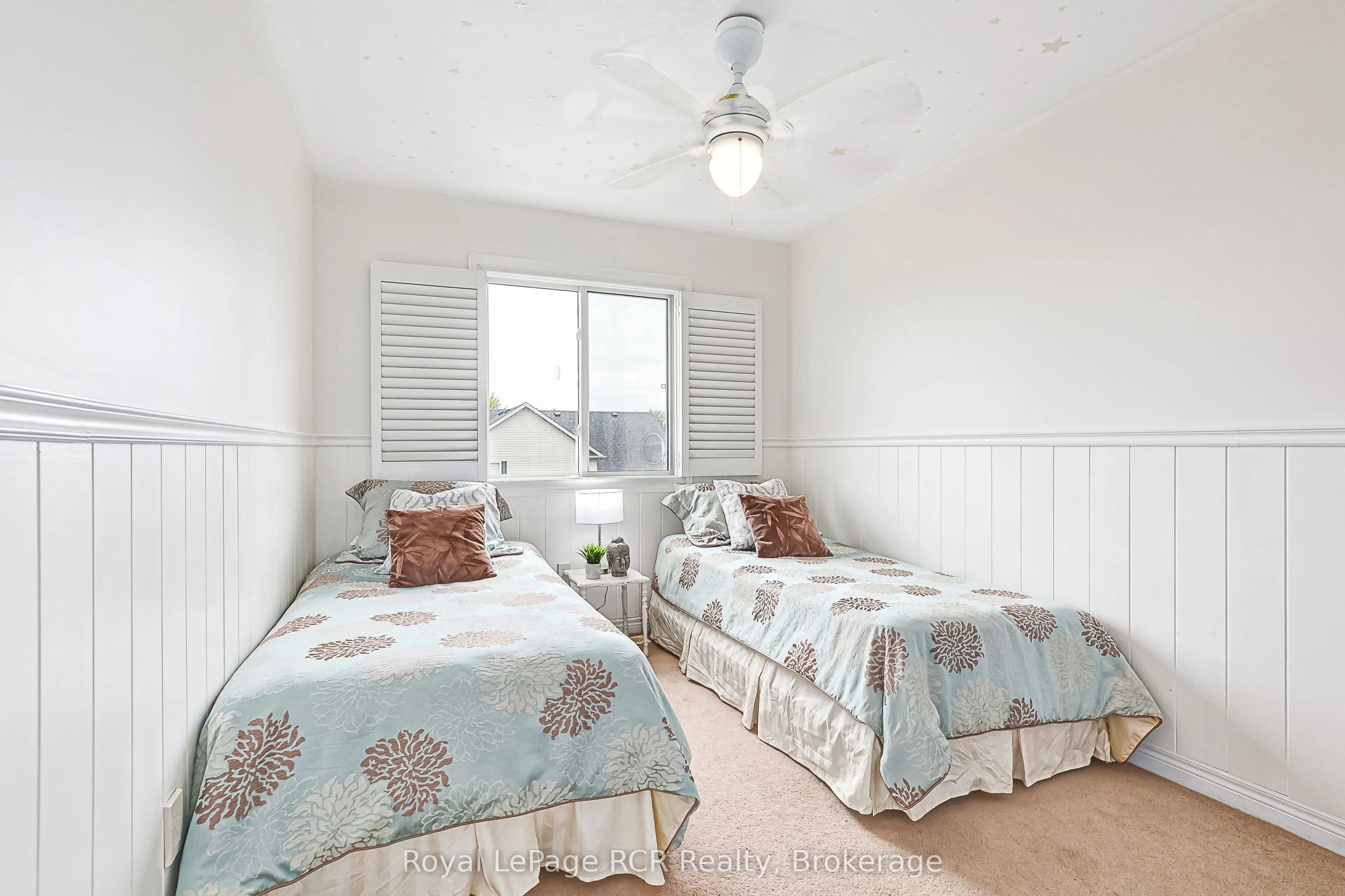 23 Marina Crescent