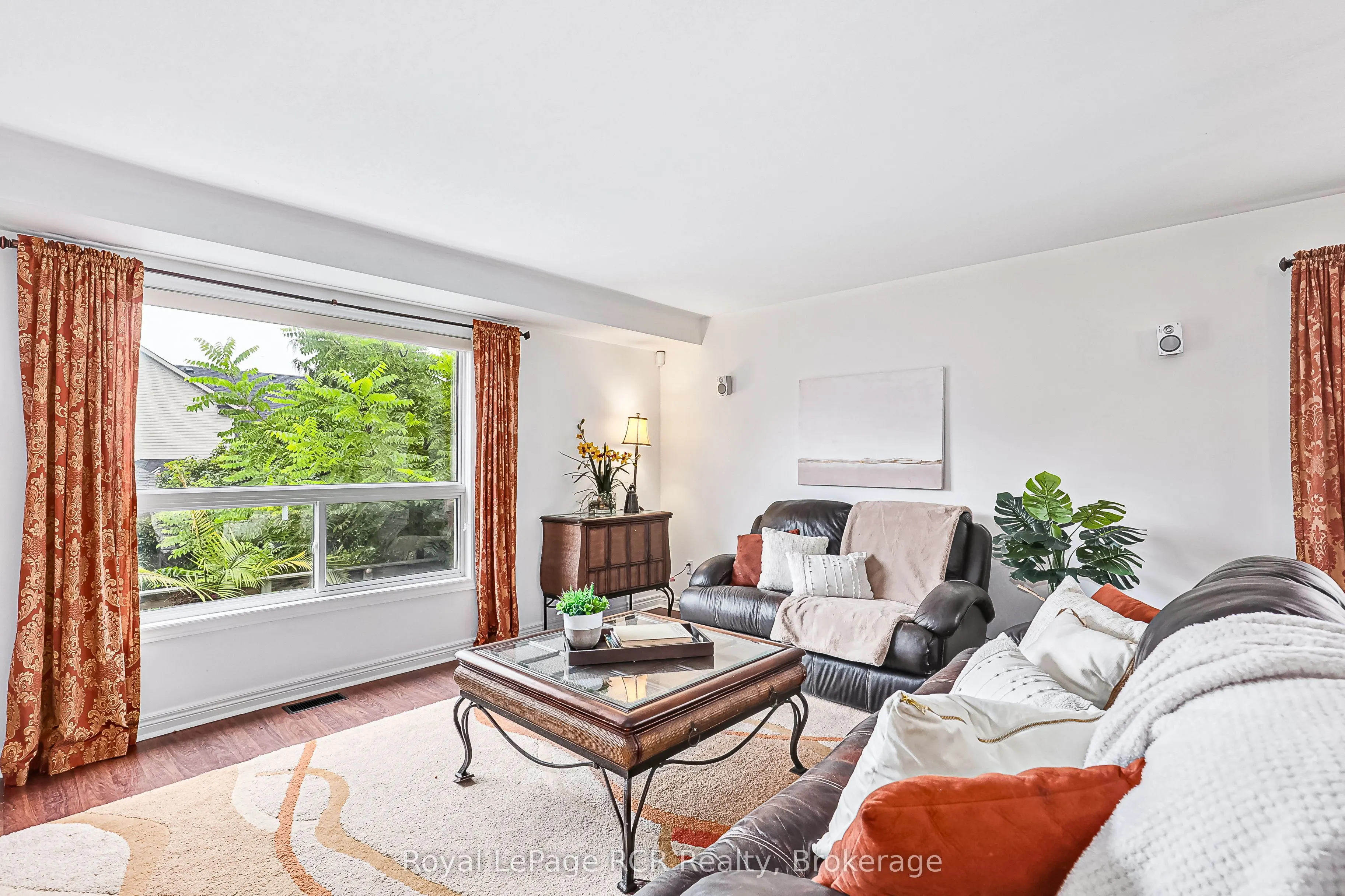 23 Marina Crescent