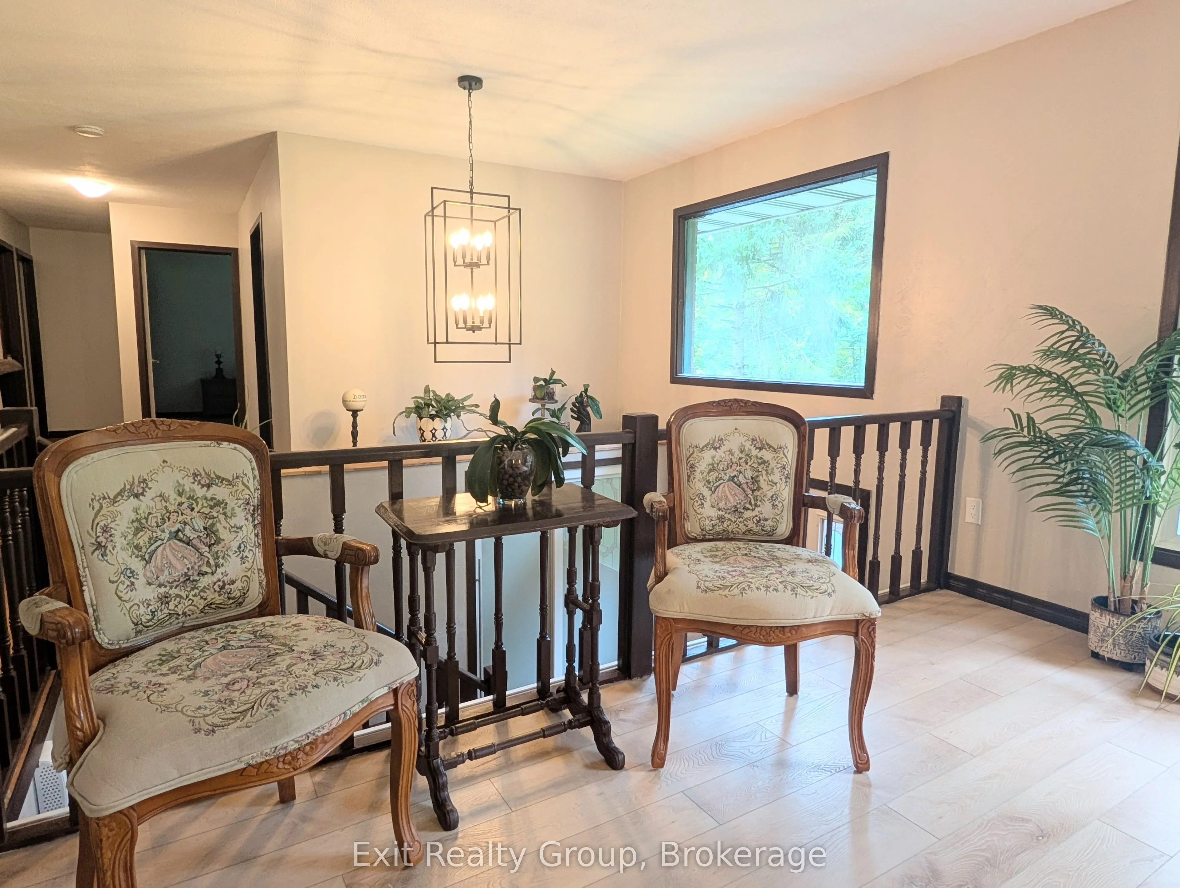 456 Parkview Court
