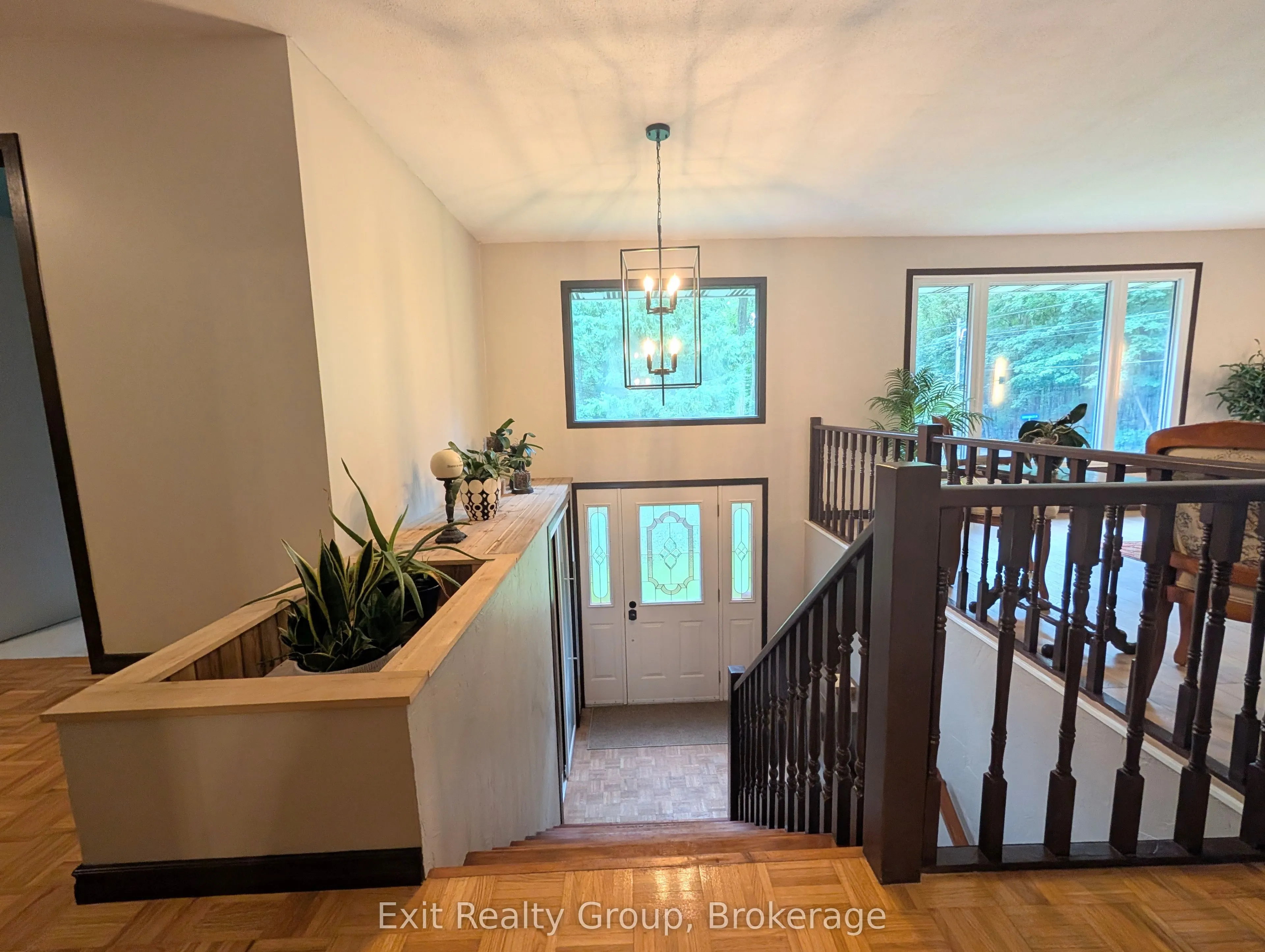 456 Parkview Court