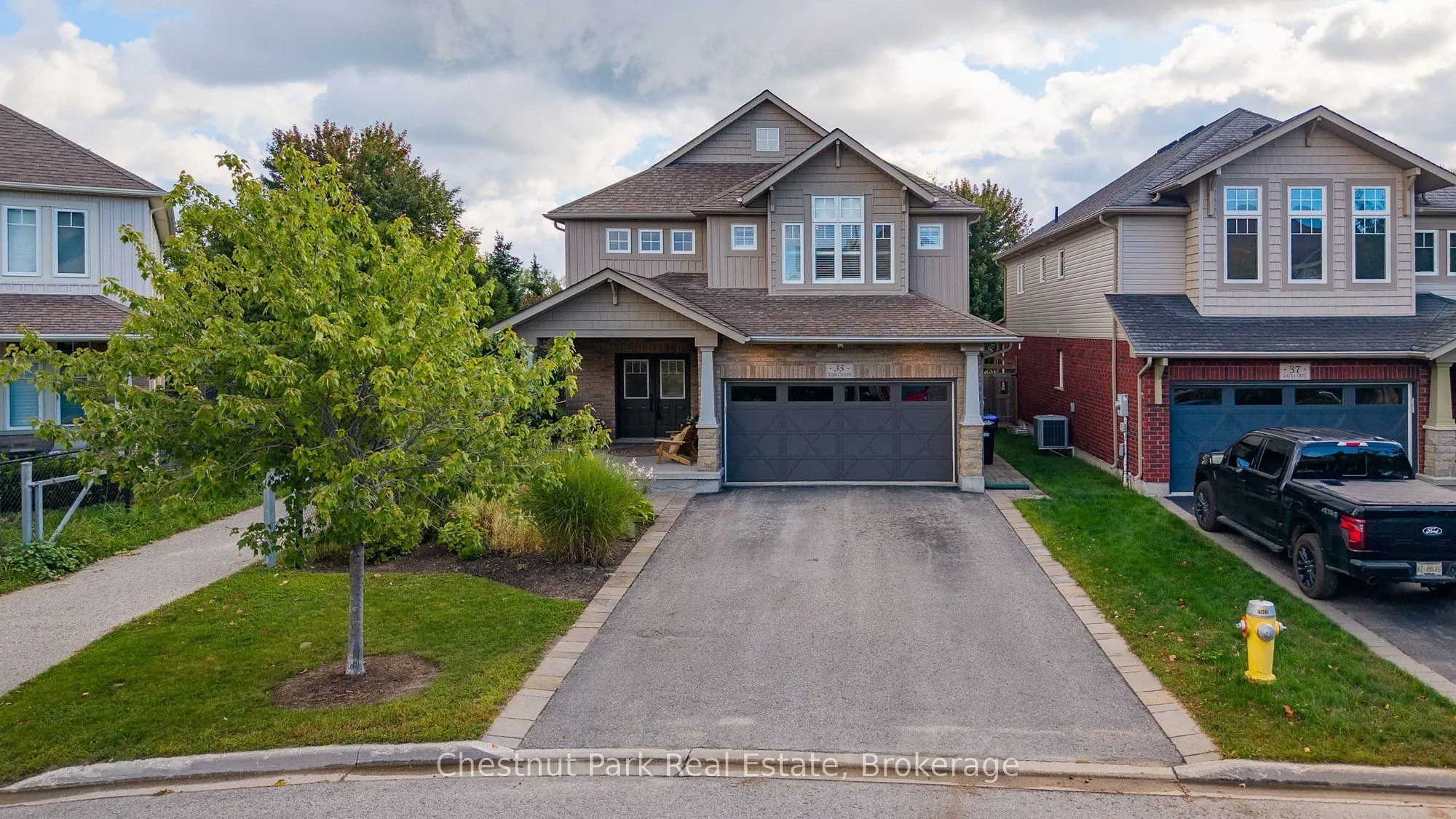 35 Kayla Crescent
